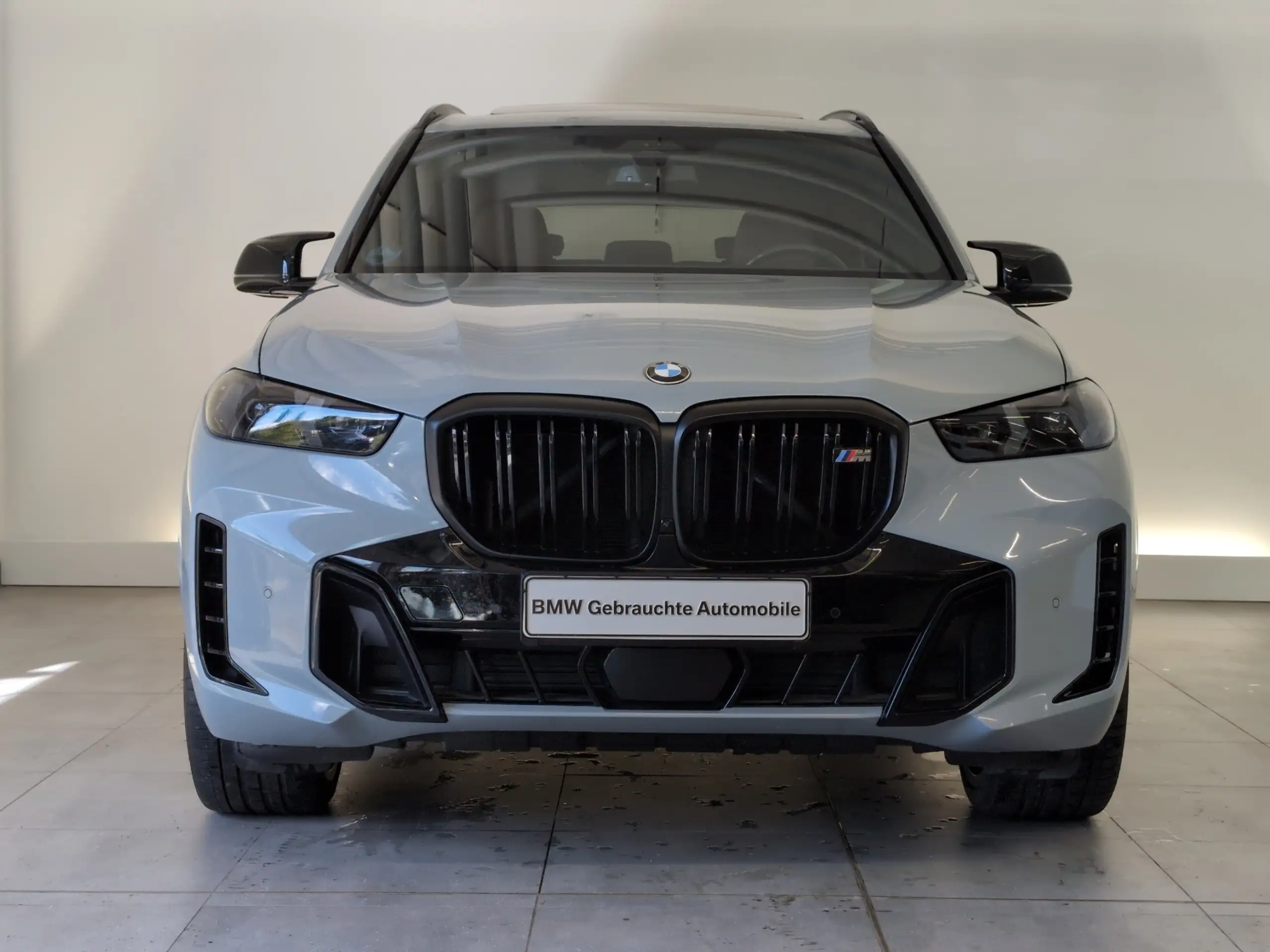 BMW - X5 M