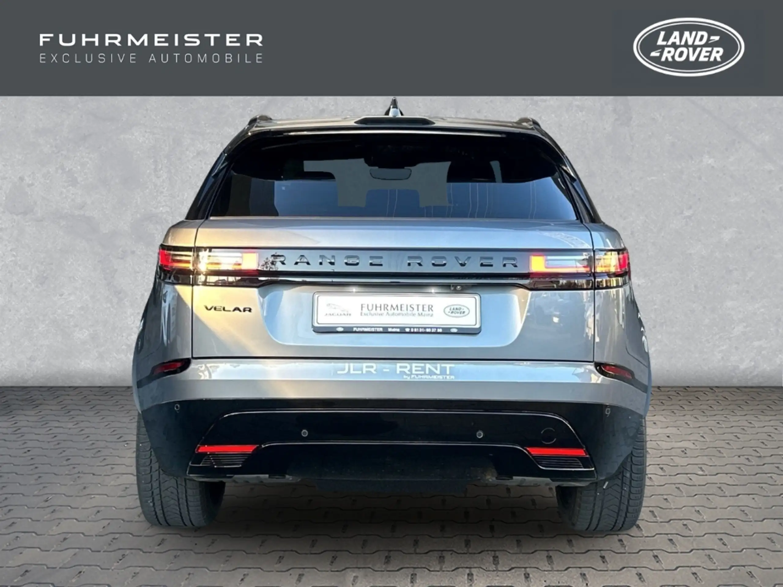 Land Rover - Range Rover Velar