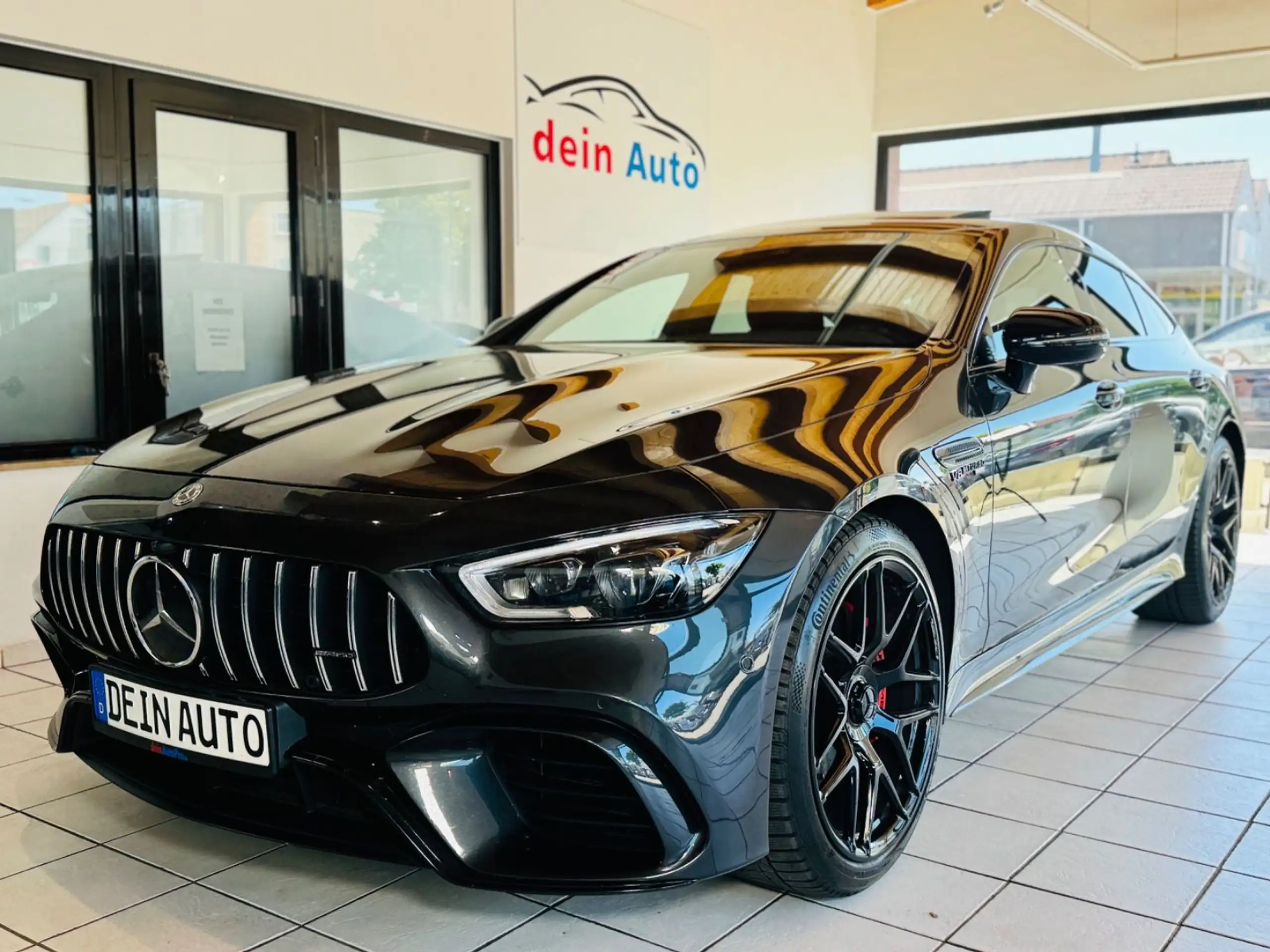 Mercedes-Benz - AMG GT