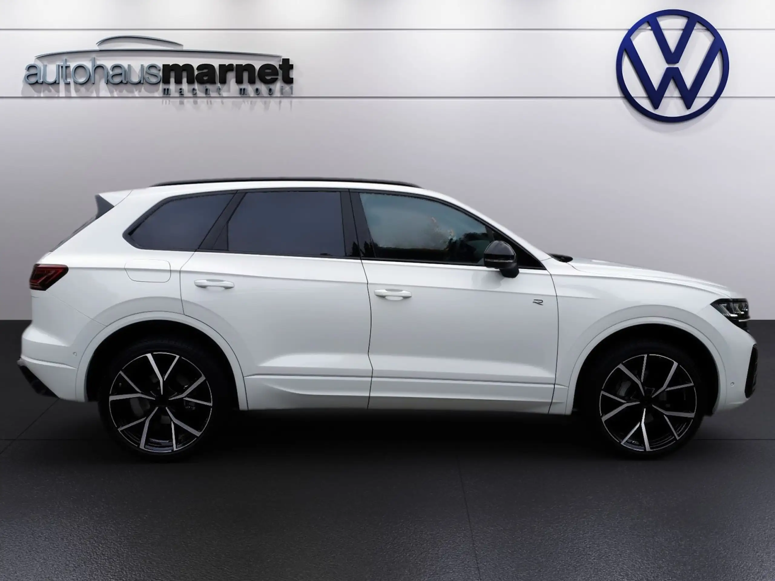 Volkswagen - Touareg