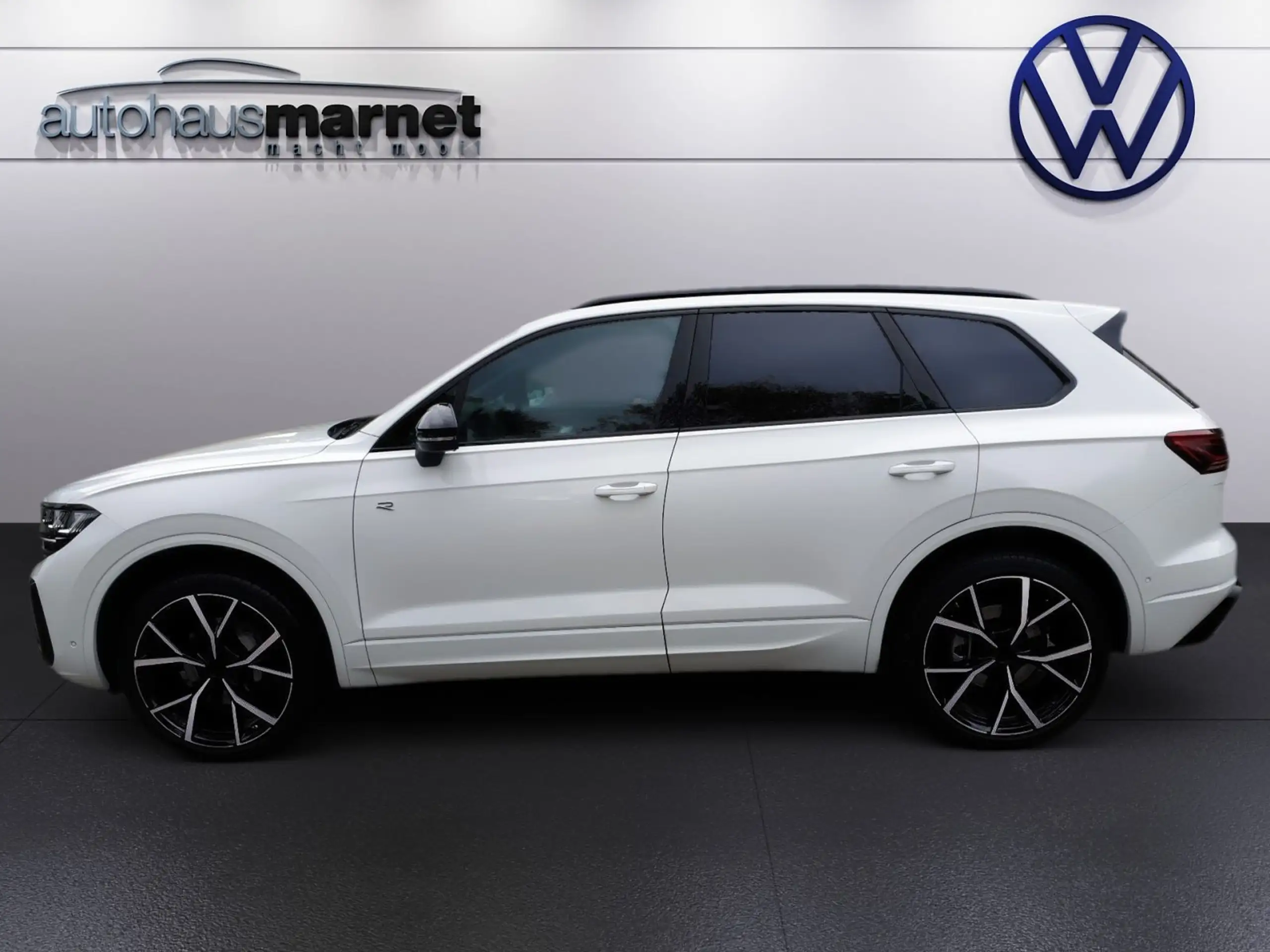 Volkswagen - Touareg