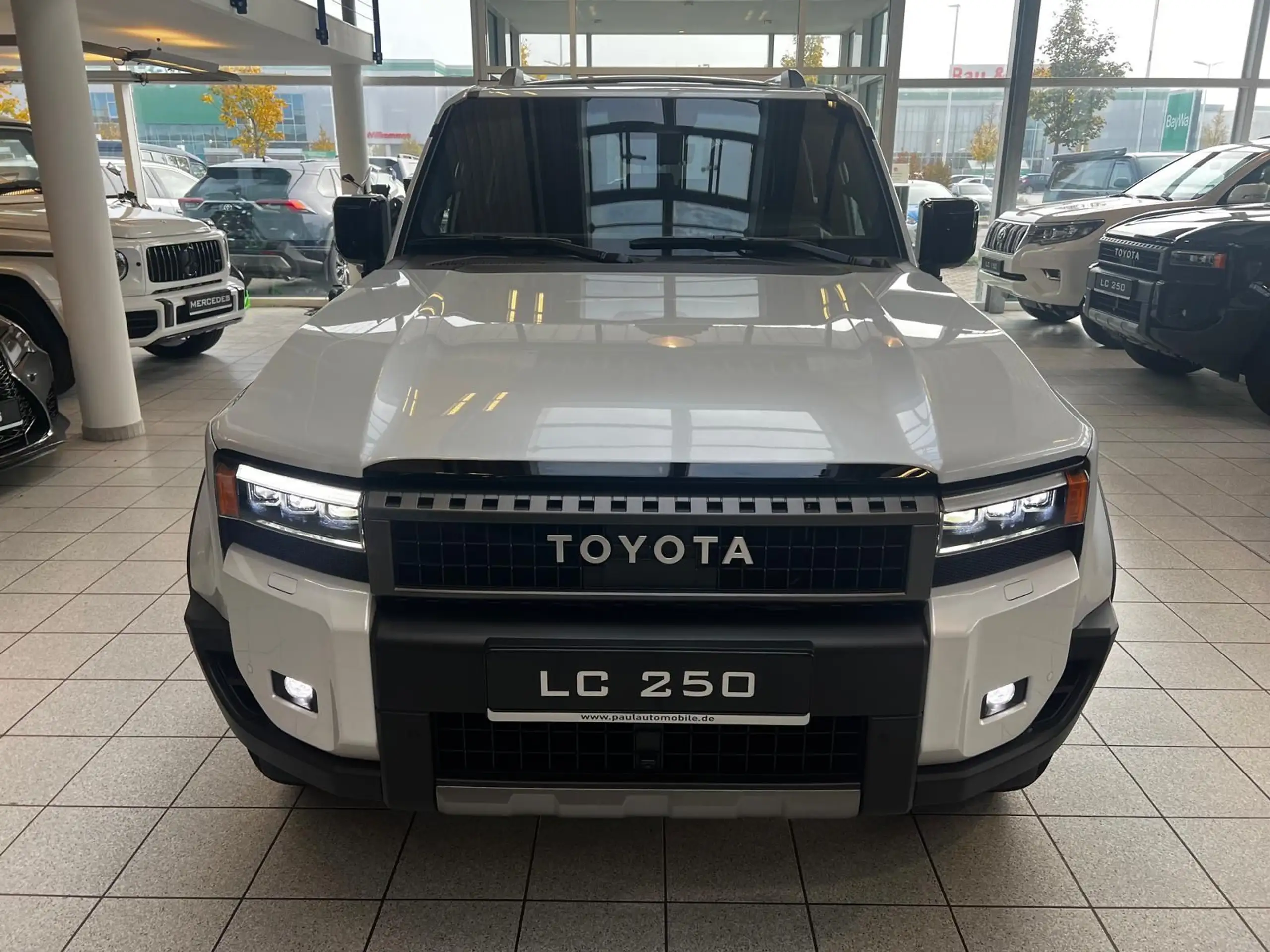 Toyota - Land Cruiser