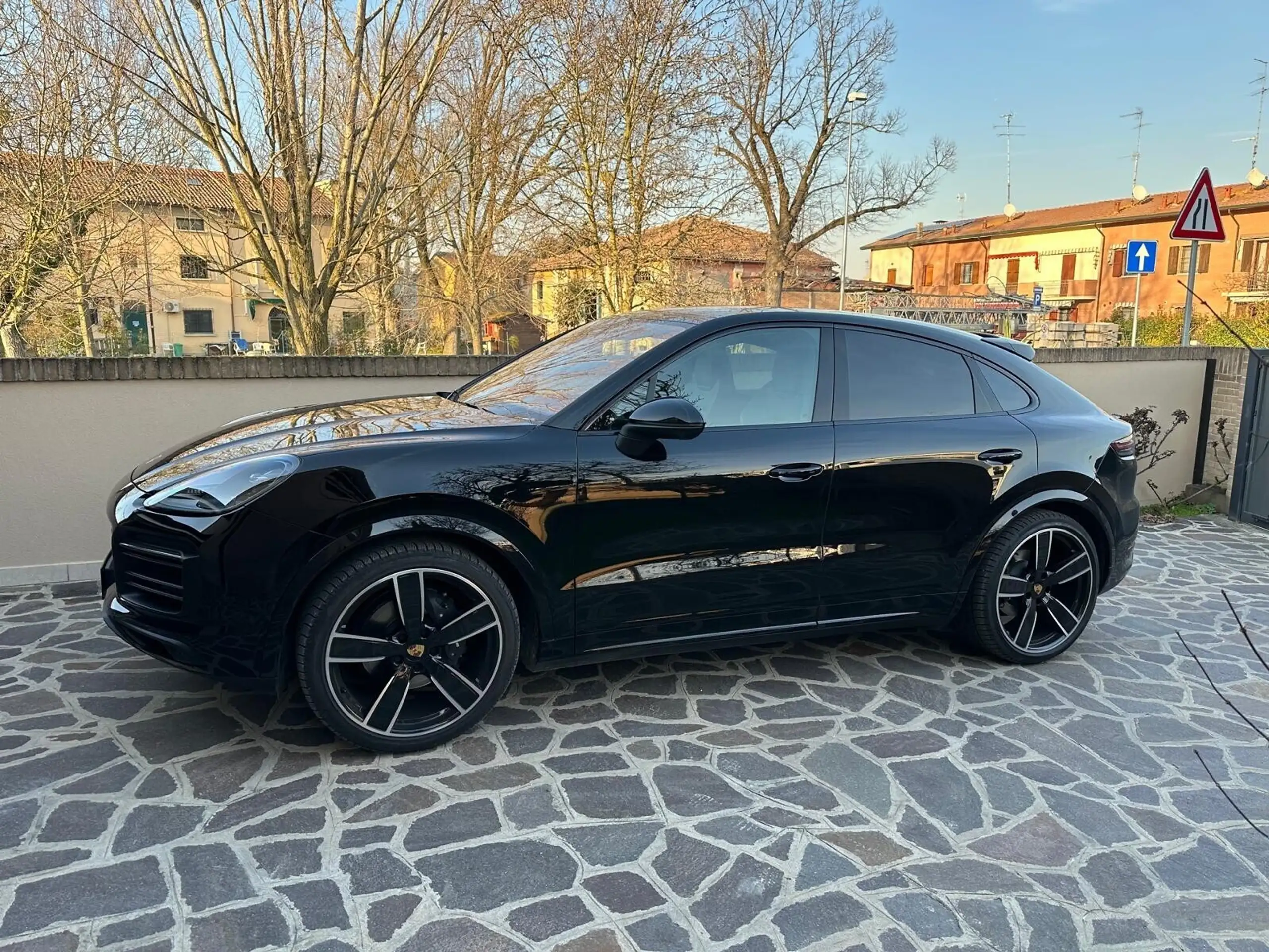 Porsche - Cayenne