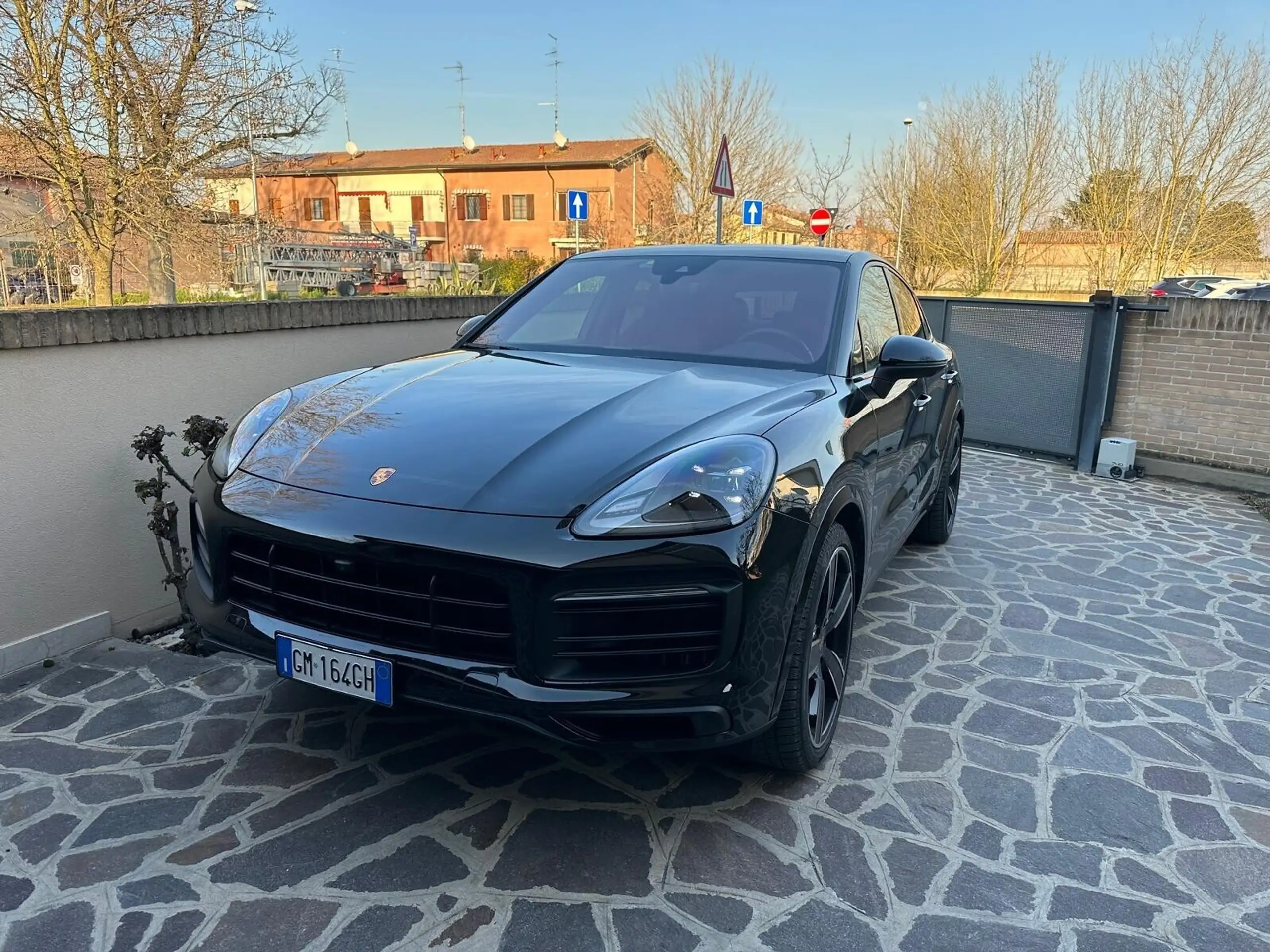 Porsche - Cayenne