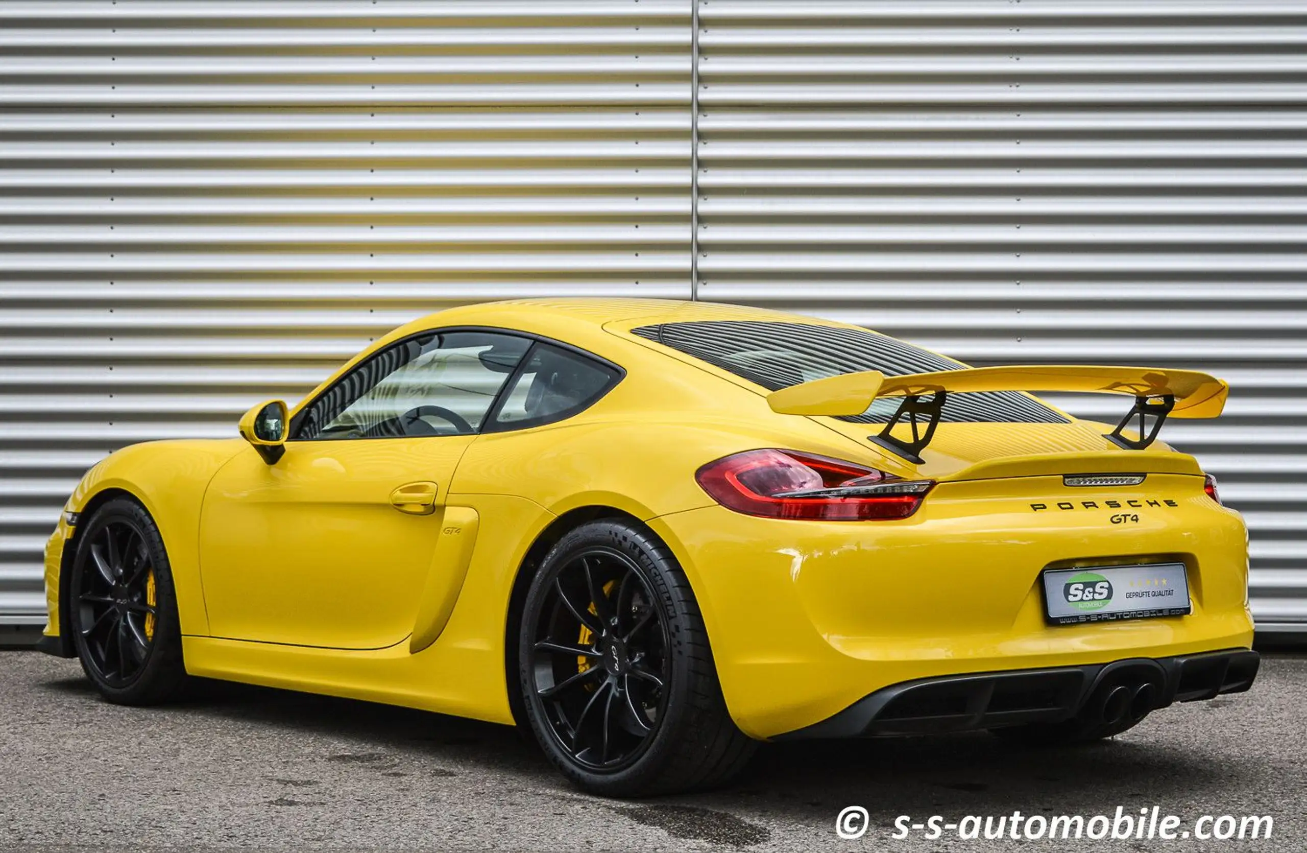 Porsche - Cayman