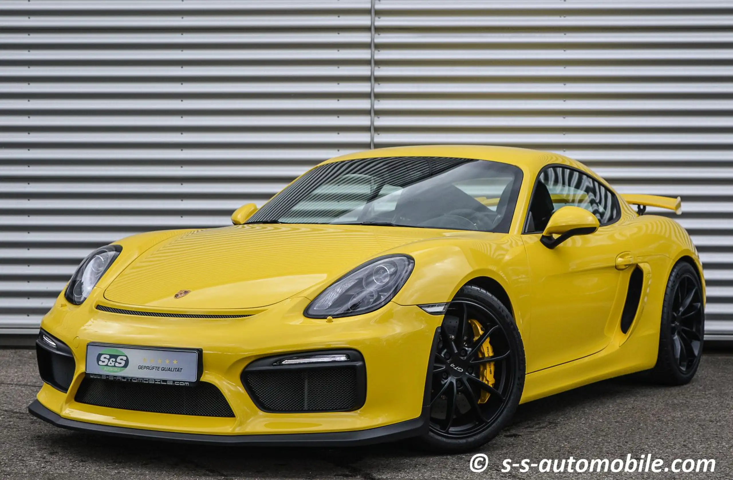 Porsche Cayman 2015