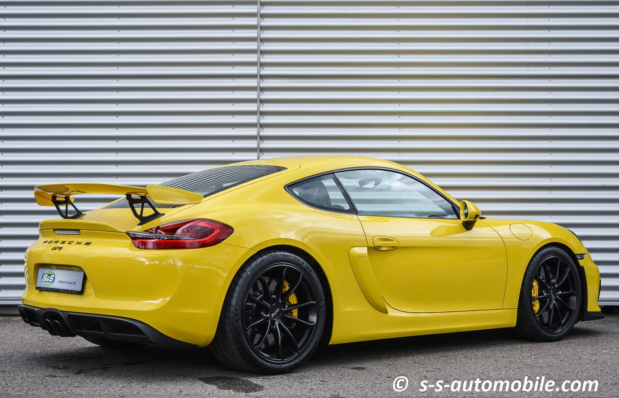 Porsche - Cayman