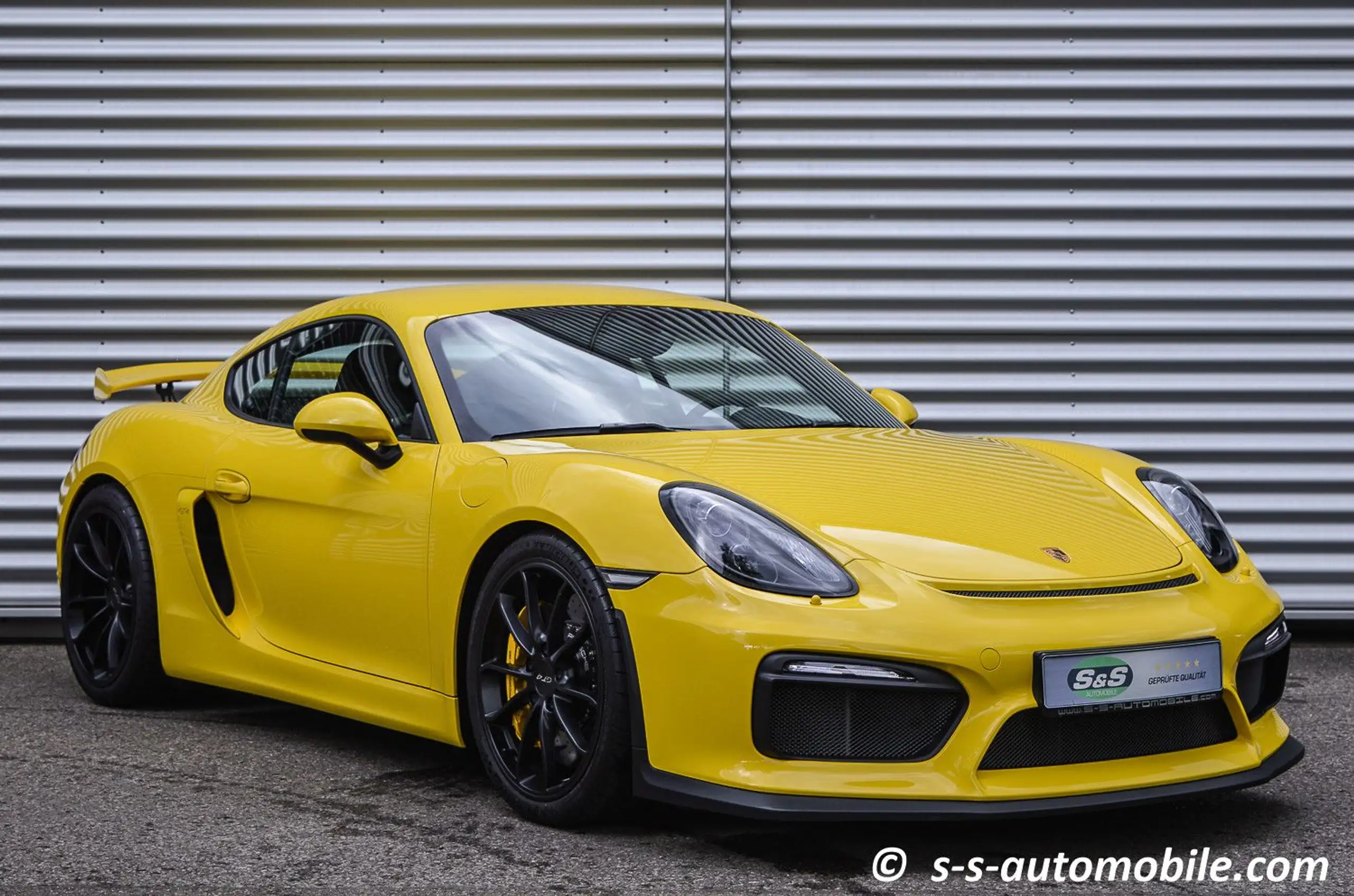 Porsche - Cayman