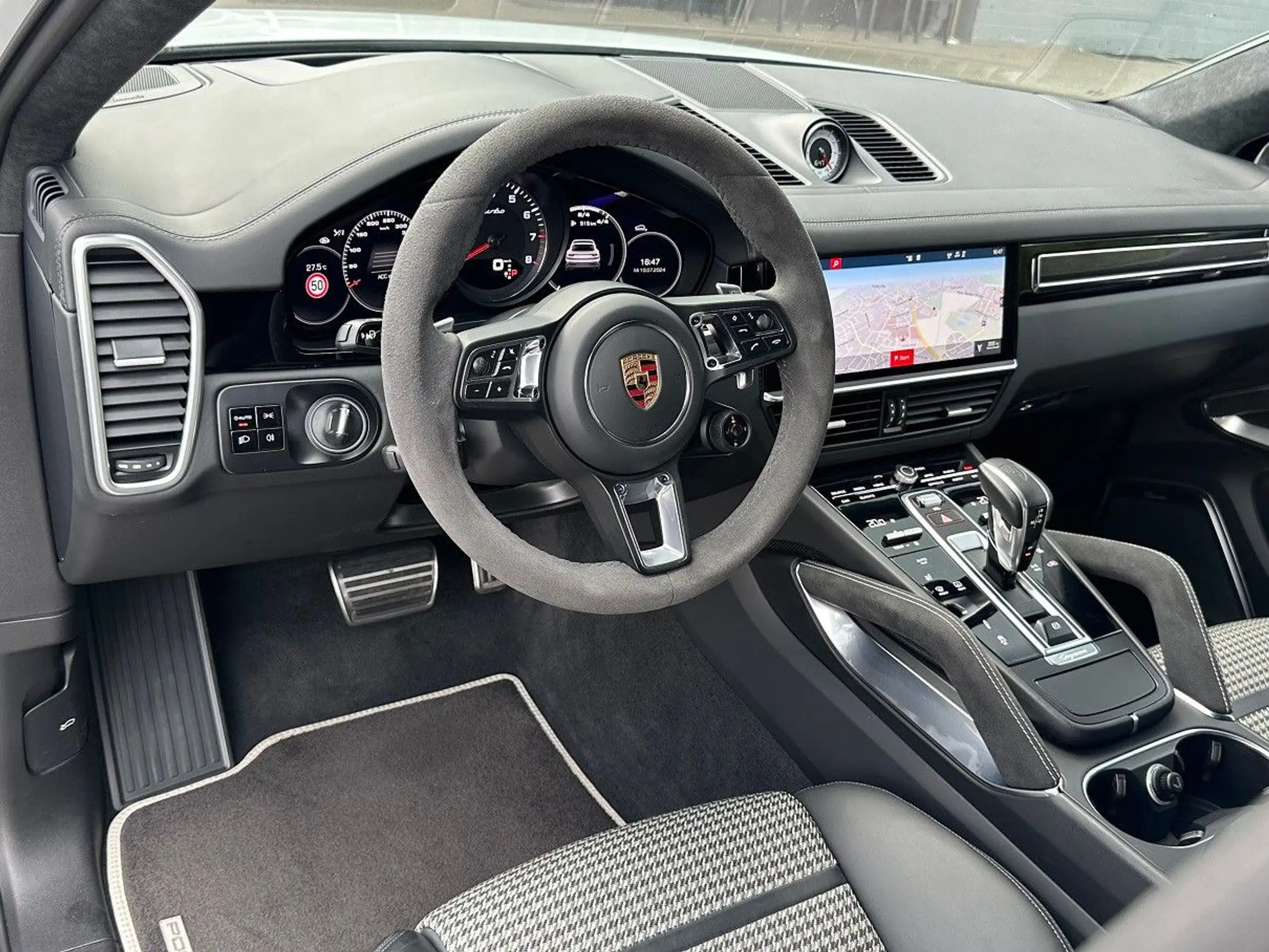 Porsche - Cayenne