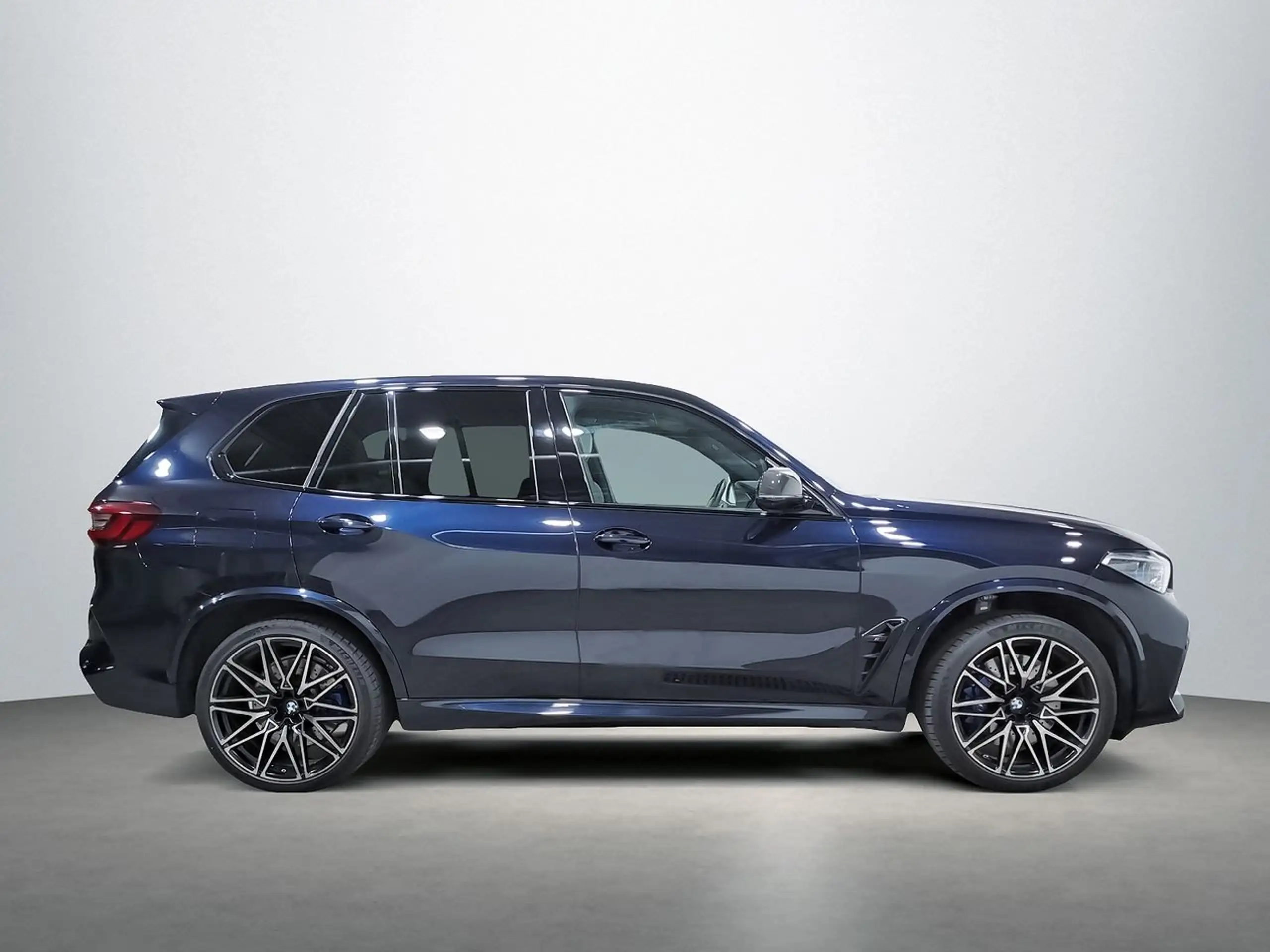 BMW - X5 M