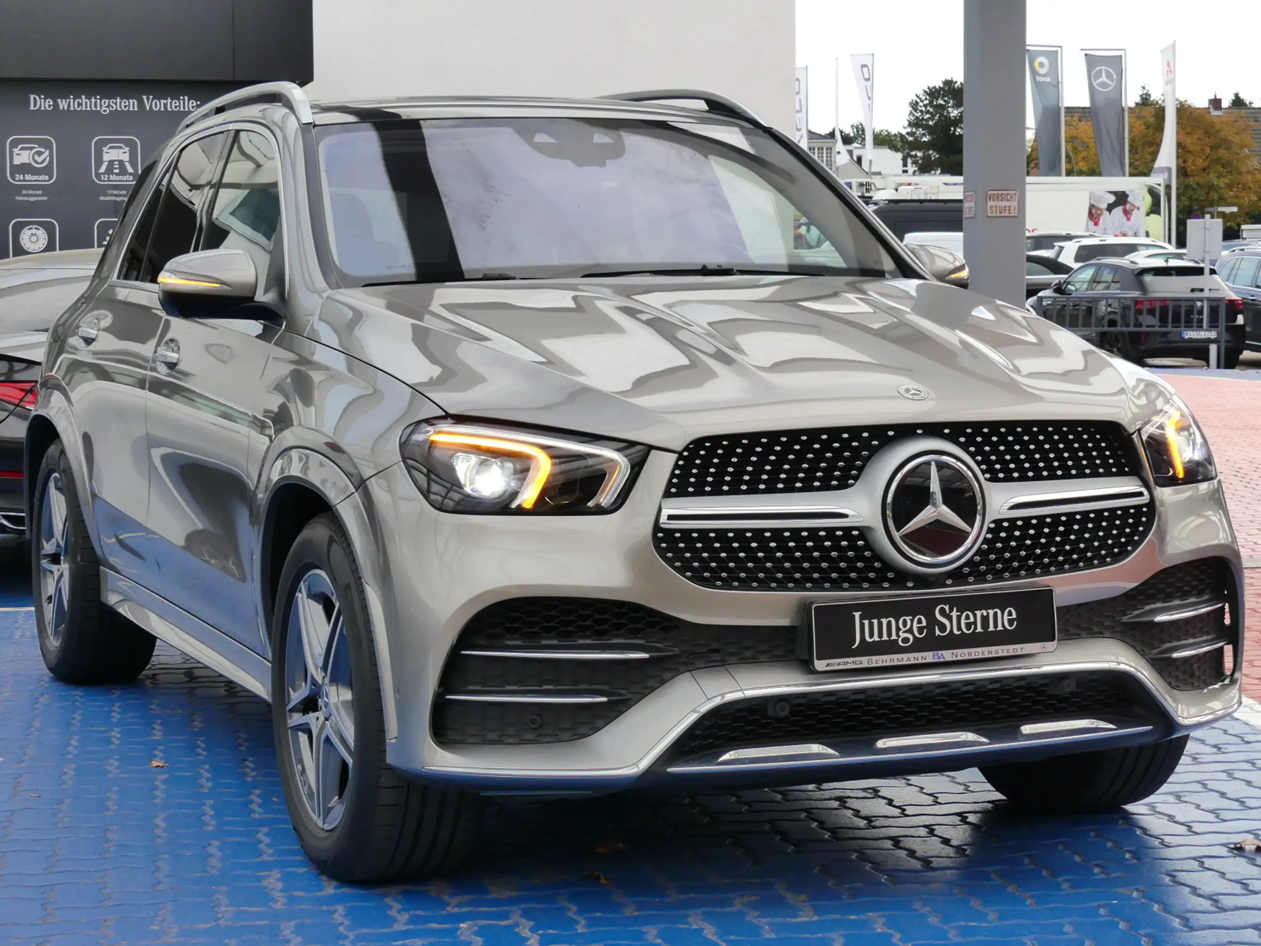 Mercedes-Benz - GLE 400