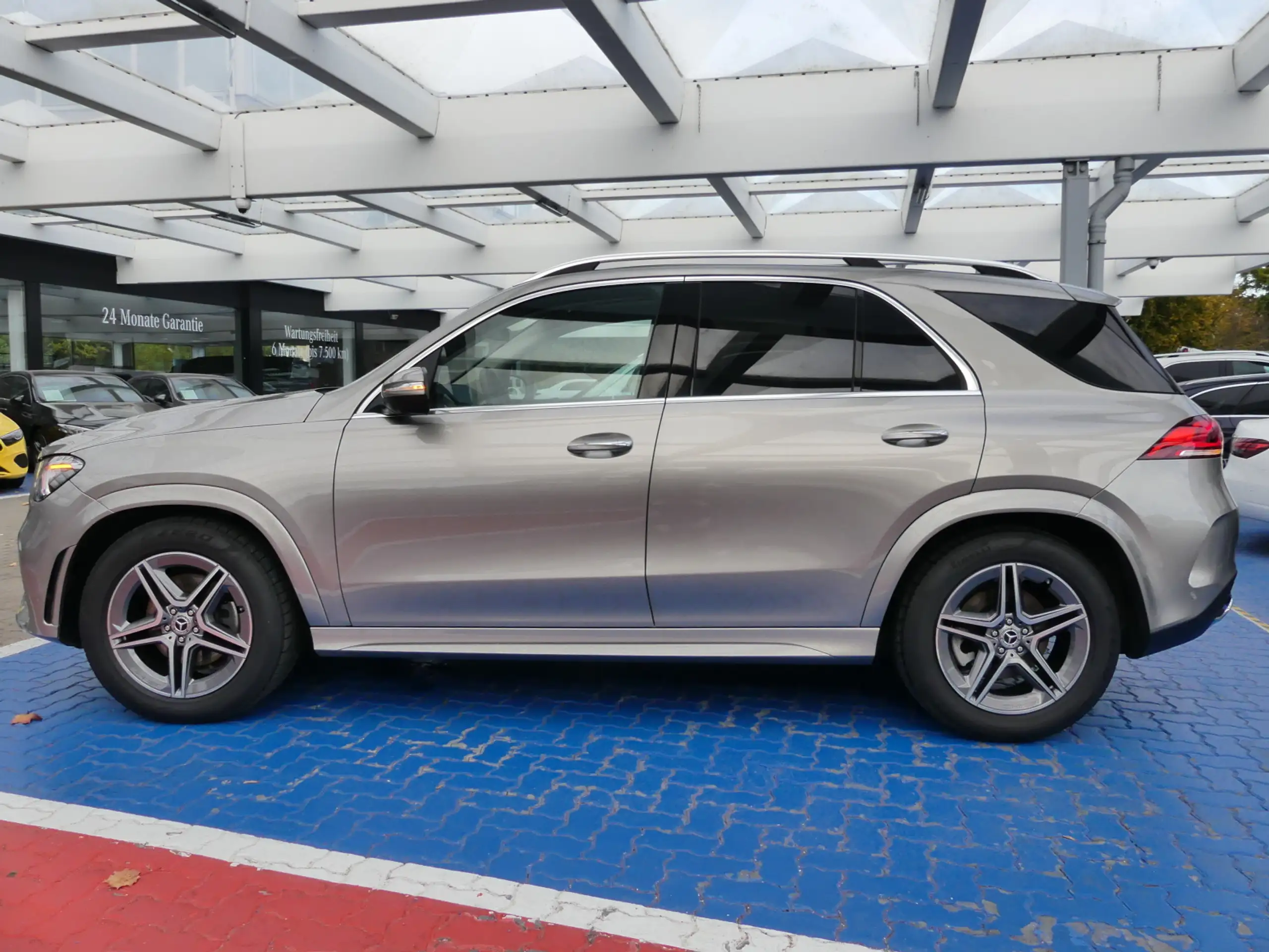 Mercedes-Benz - GLE 400