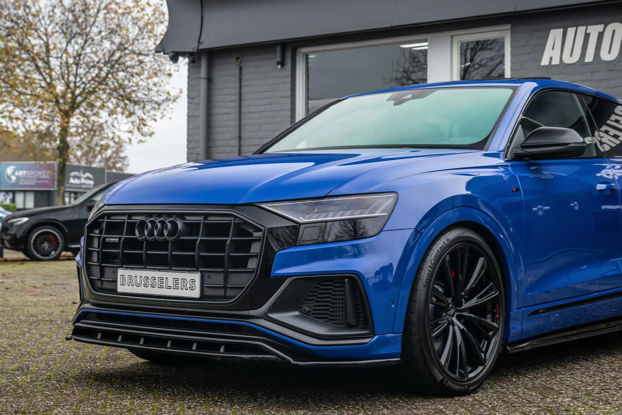 Audi - Q8