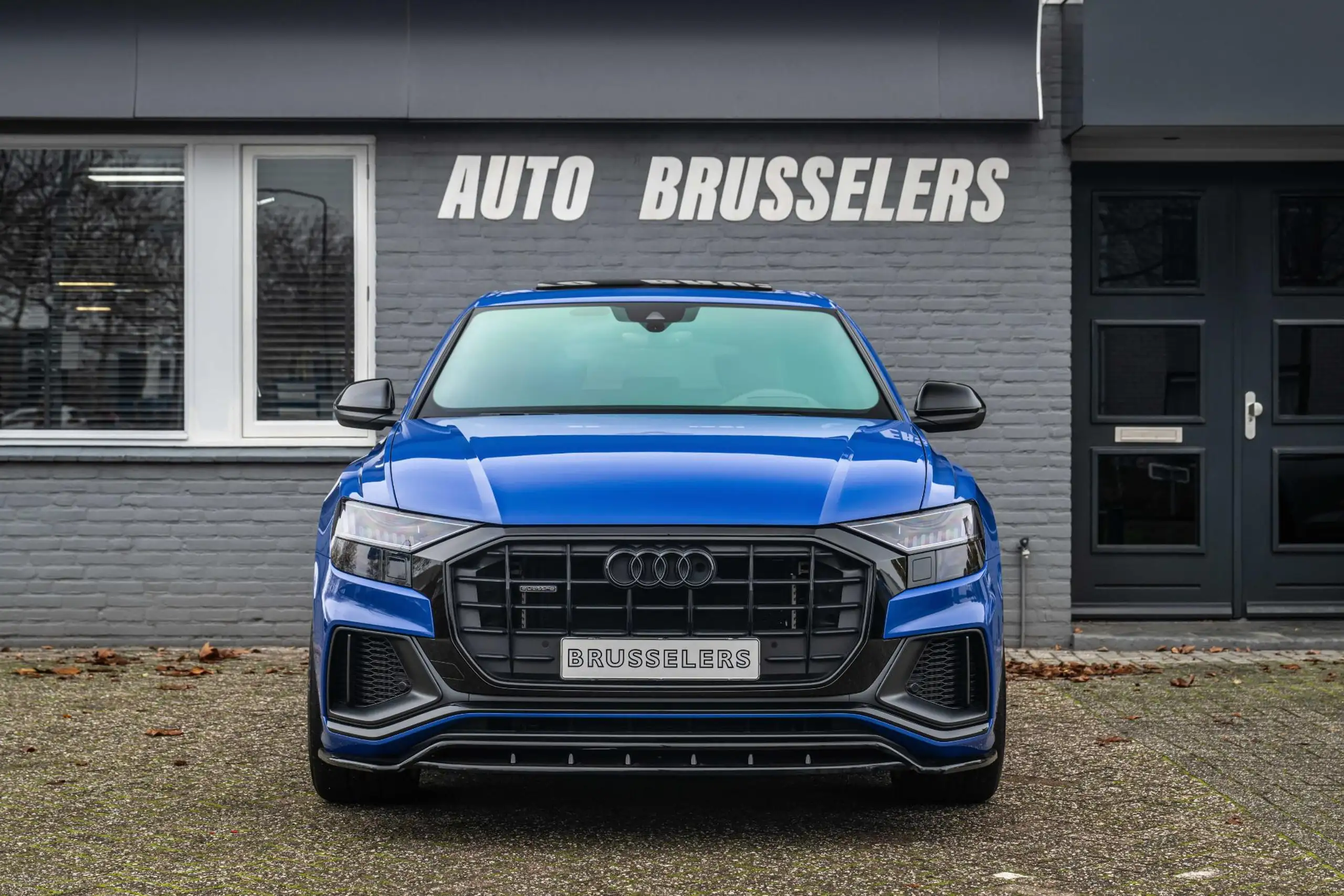 Audi - Q8