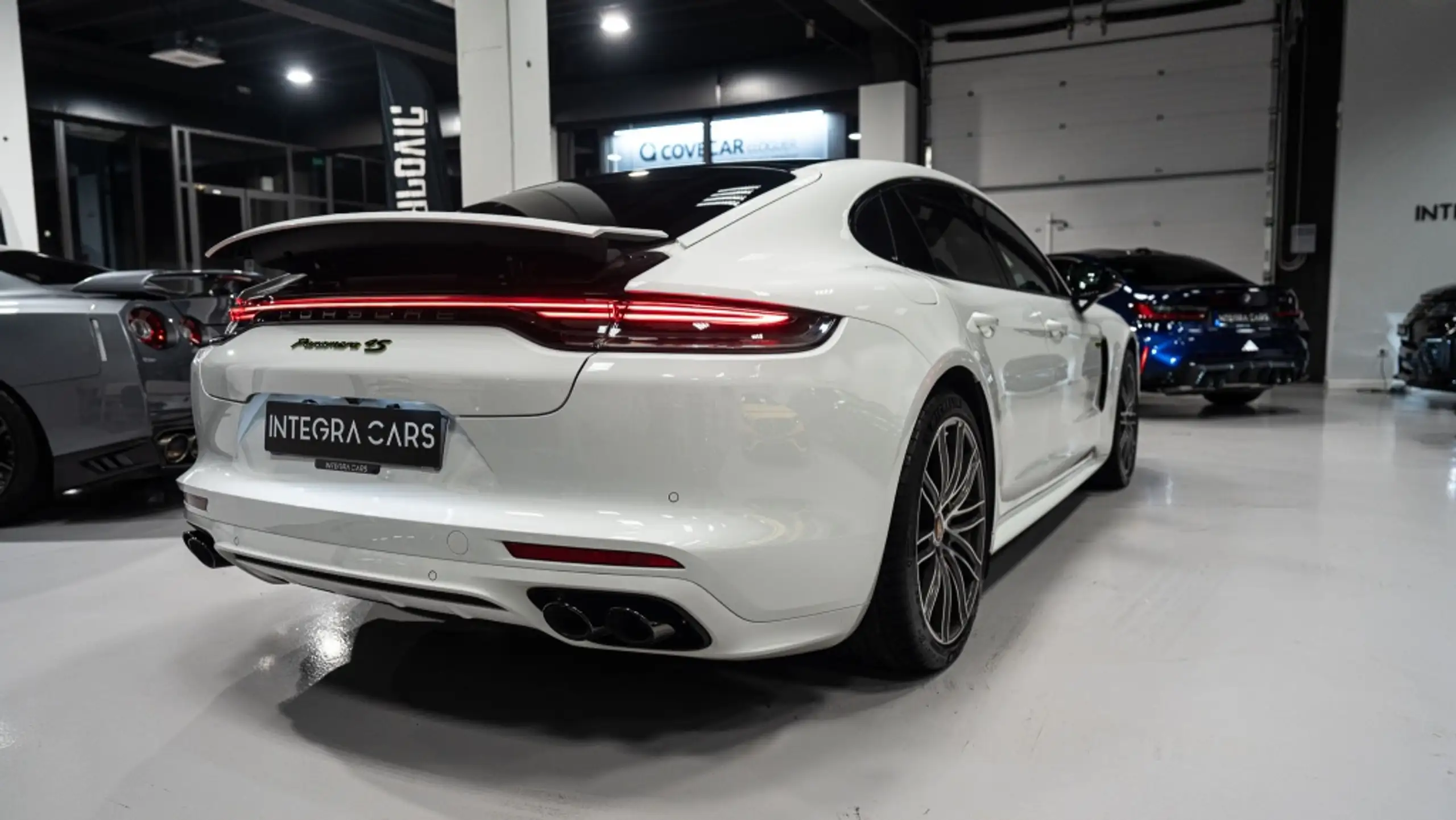 Porsche - Panamera