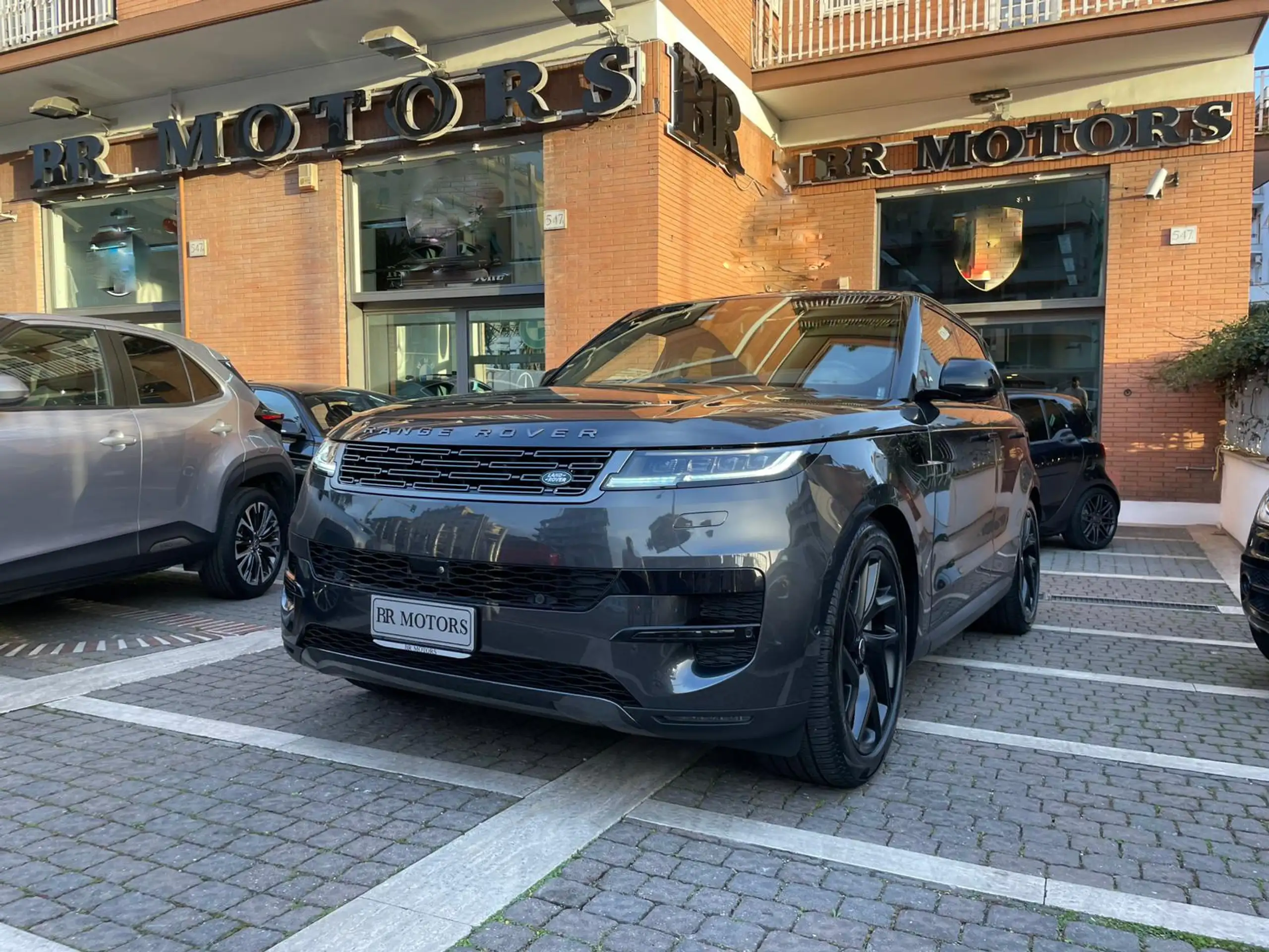 Land Rover - Range Rover Sport