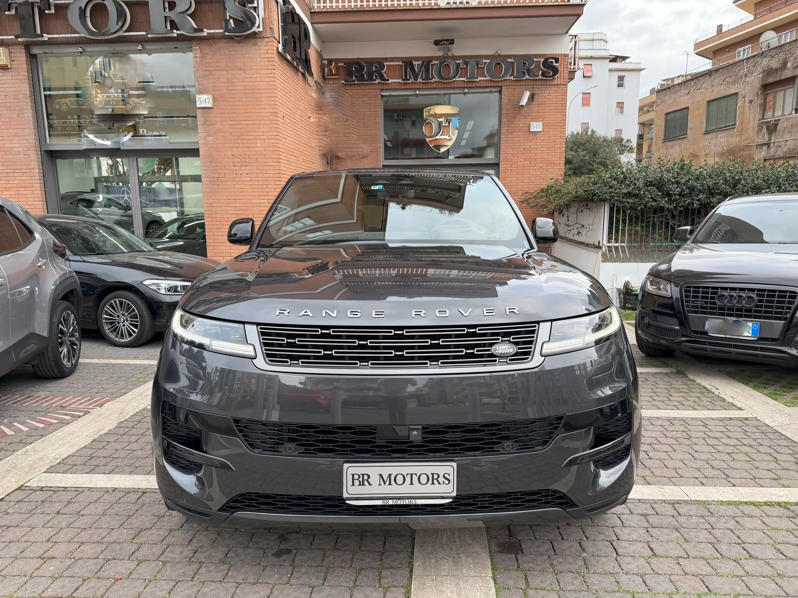 Land Rover - Range Rover Sport