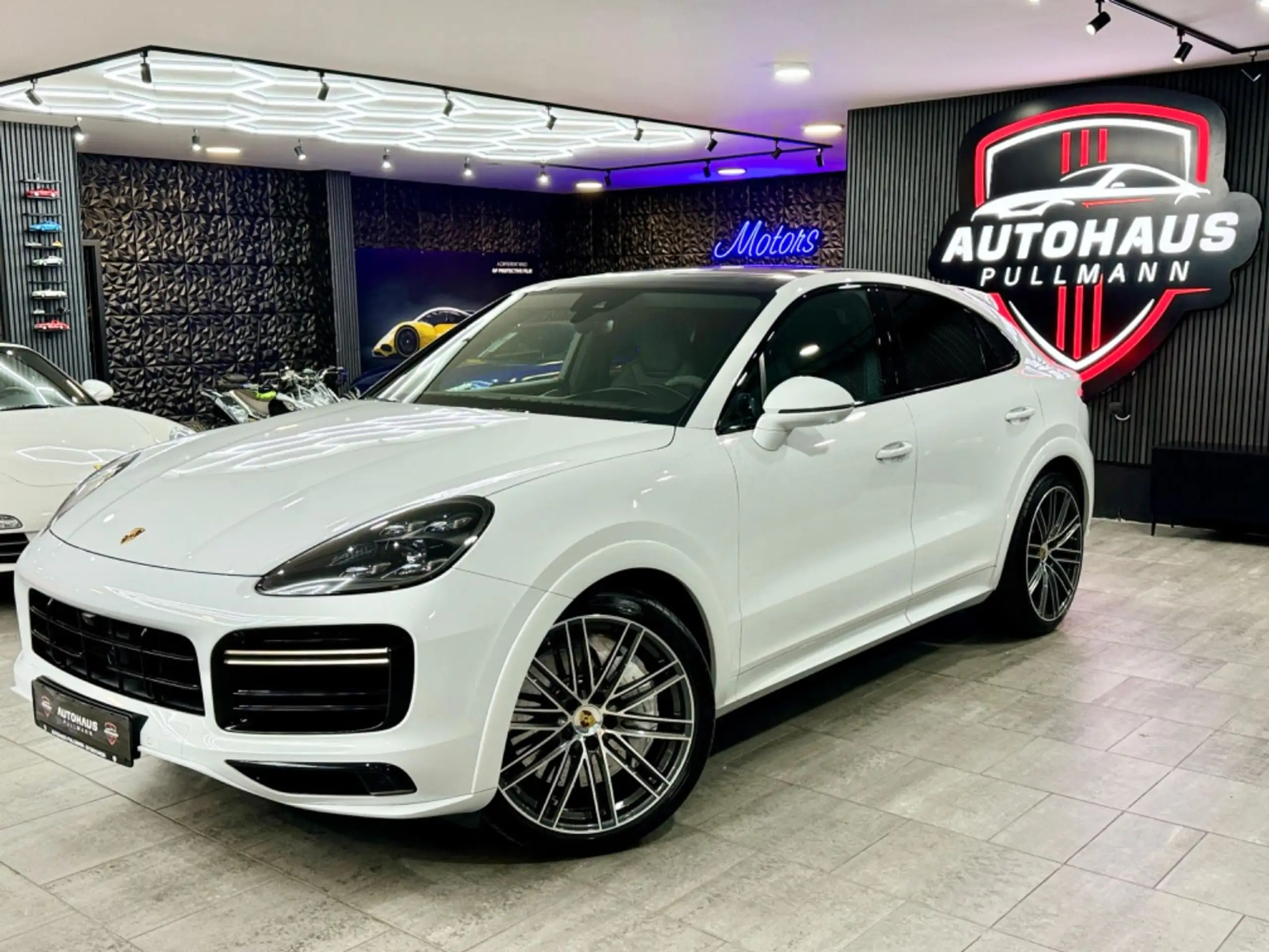 Porsche - Cayenne