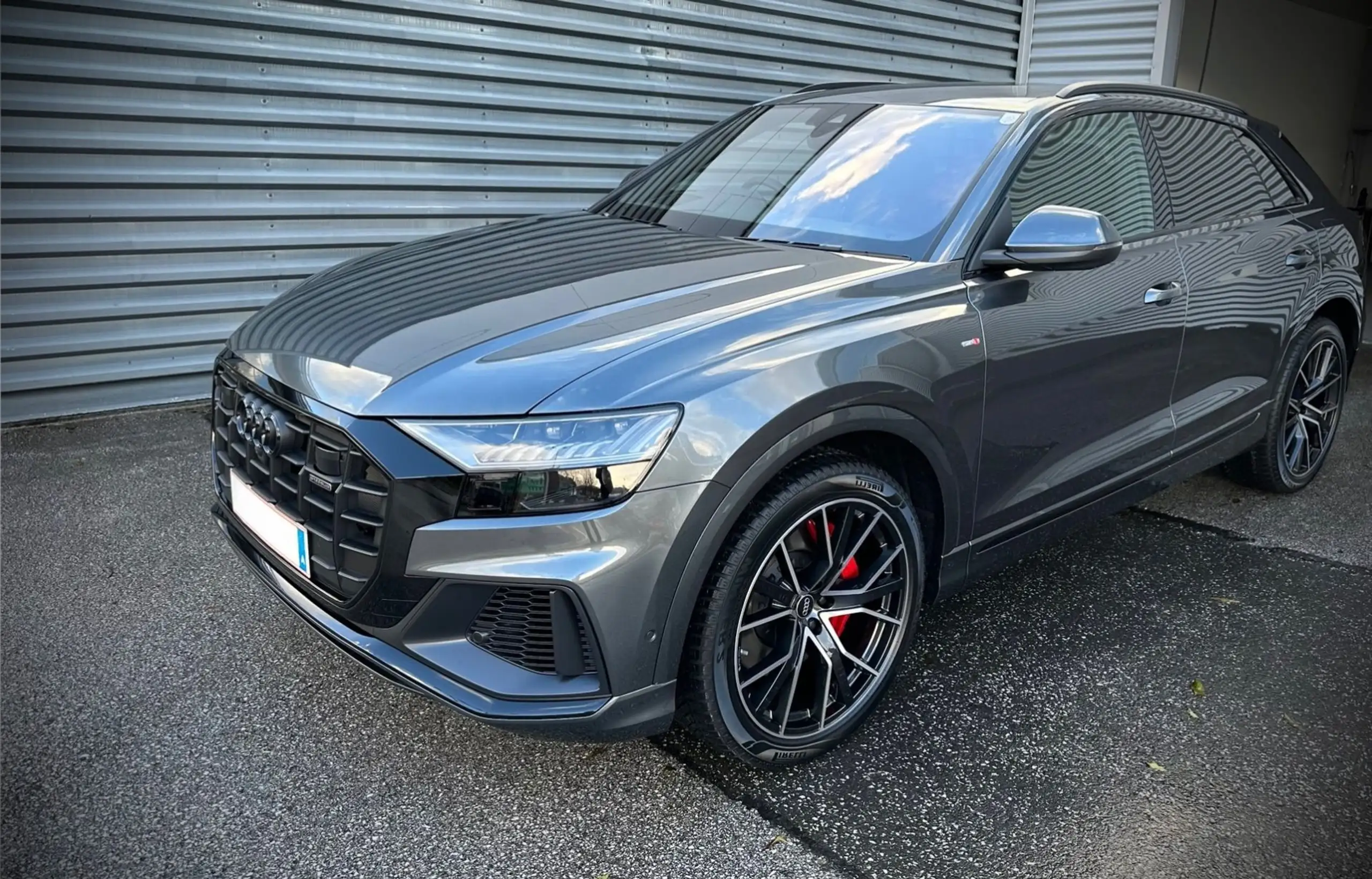 Audi Q8 2023