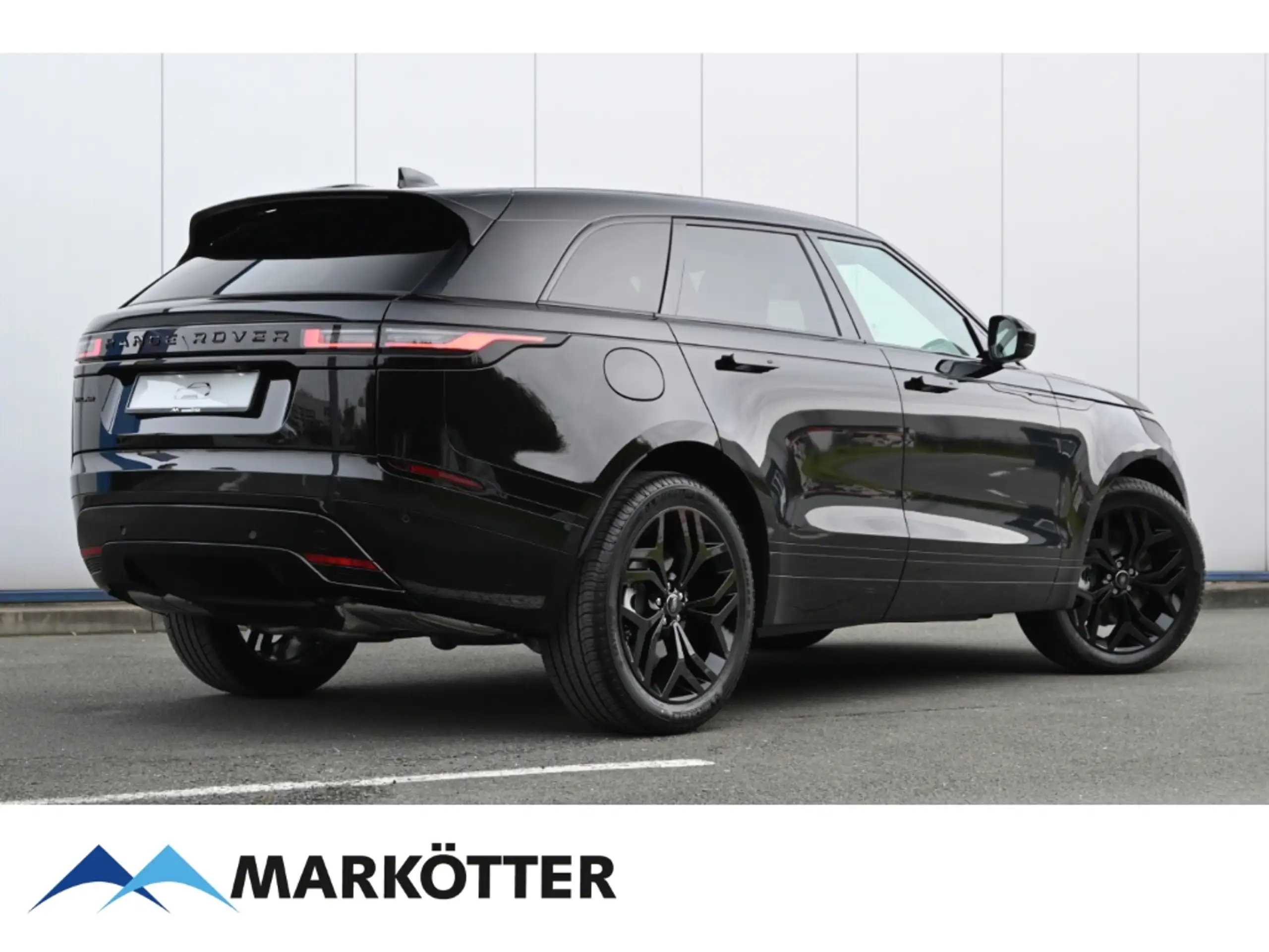 Land Rover - Range Rover Velar