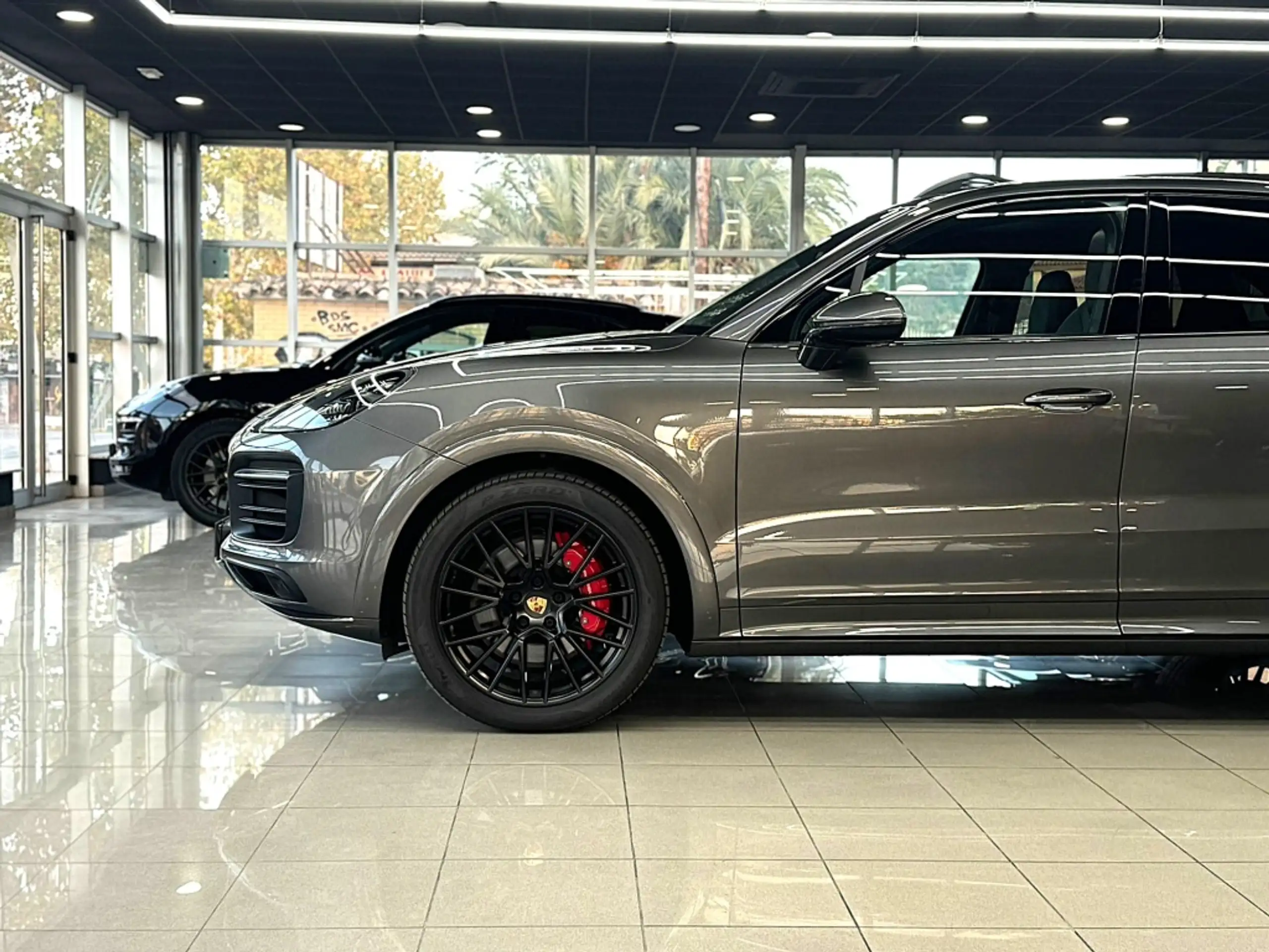 Porsche - Cayenne