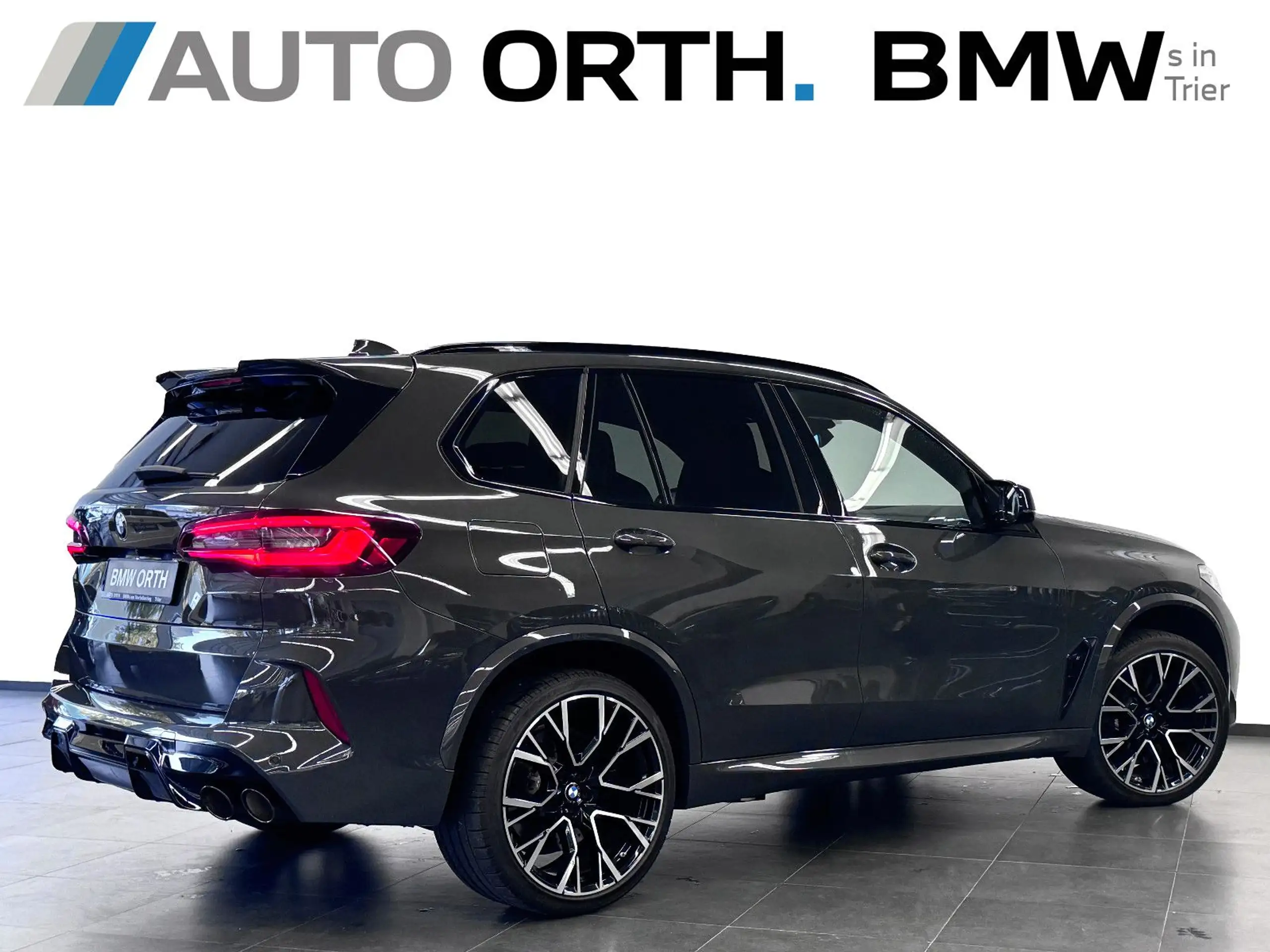 BMW - X5 M