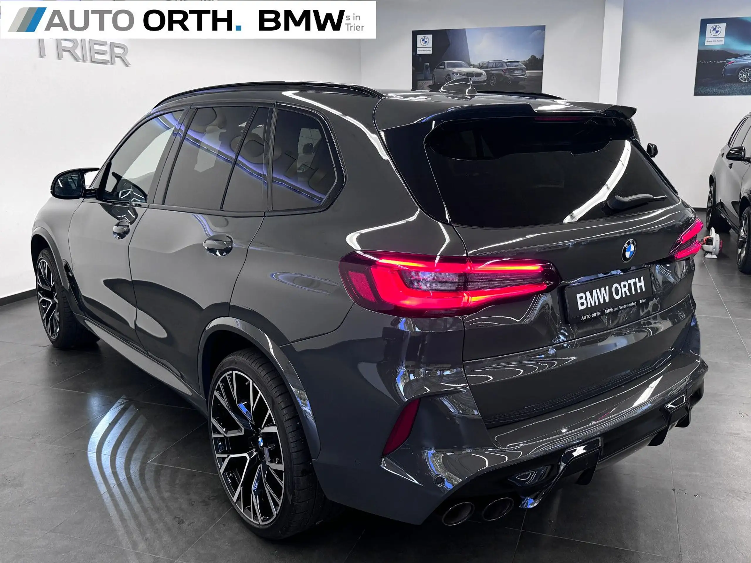 BMW - X5 M