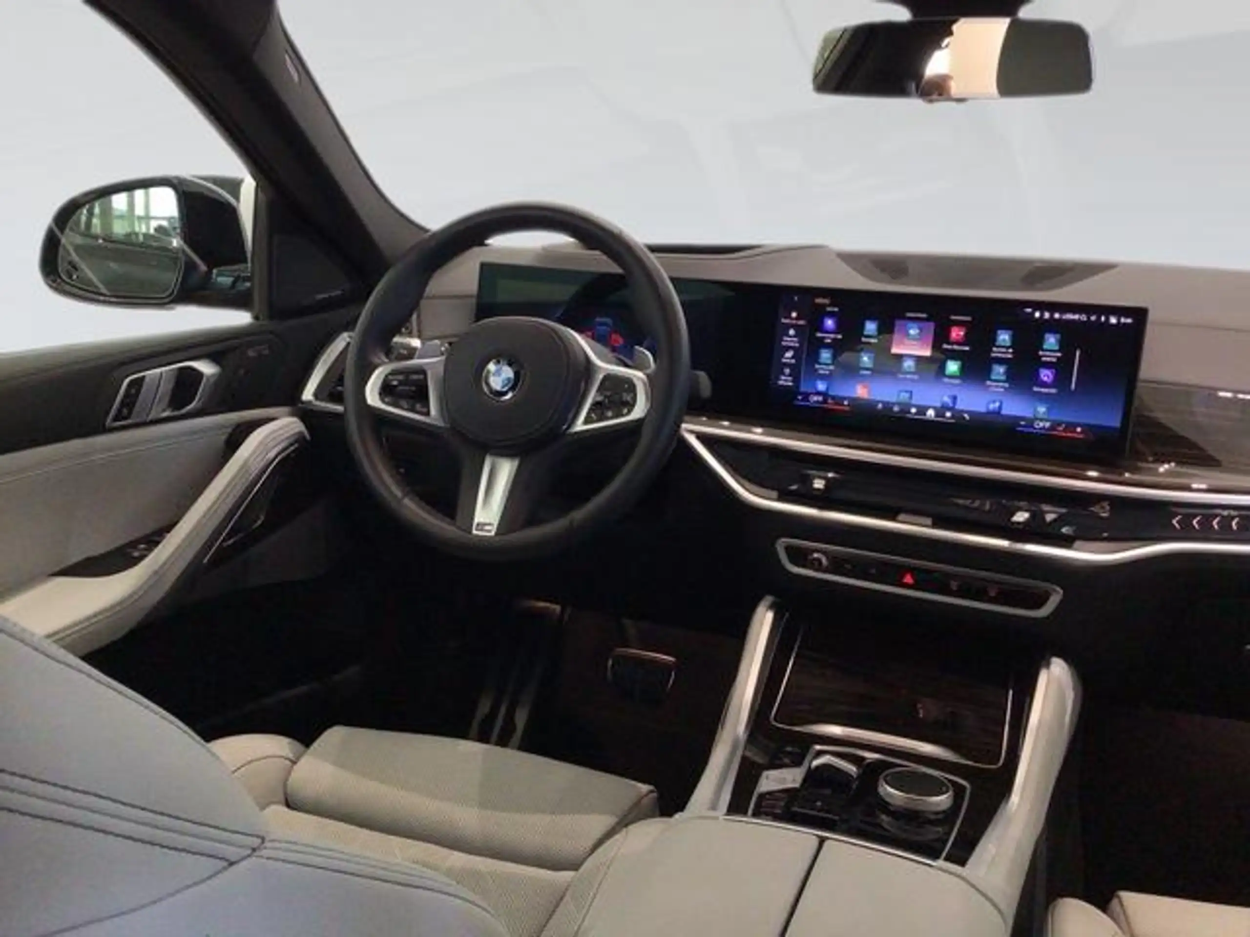 BMW - X6