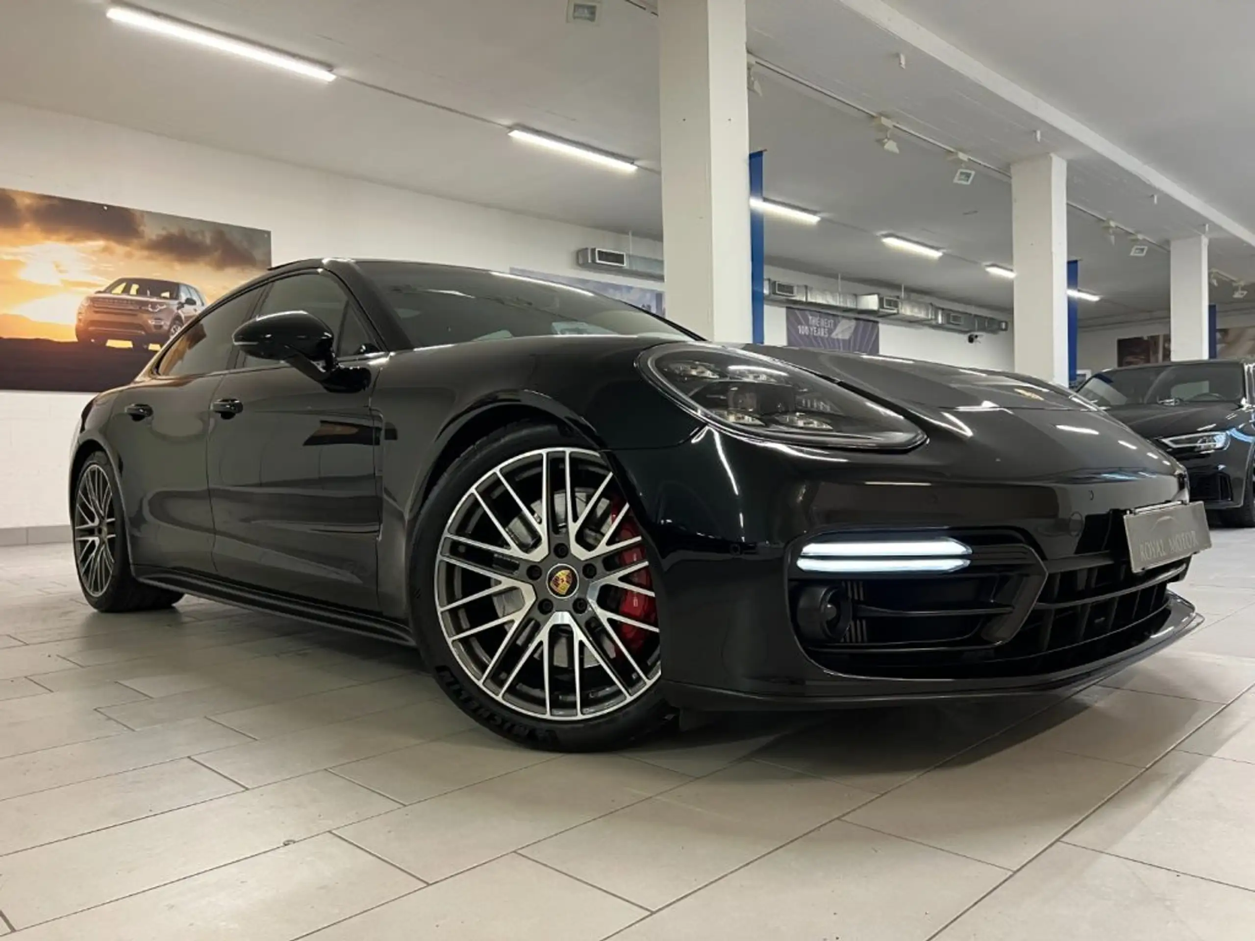 Porsche - Panamera