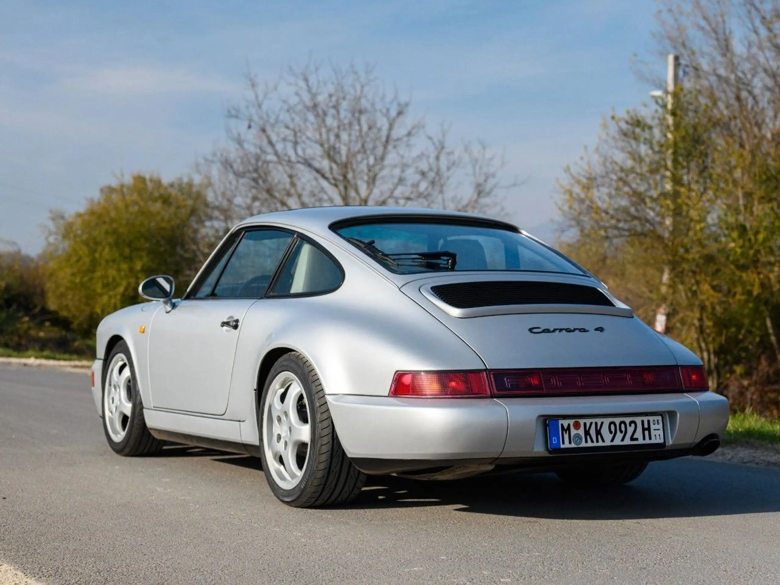 Porsche - 964