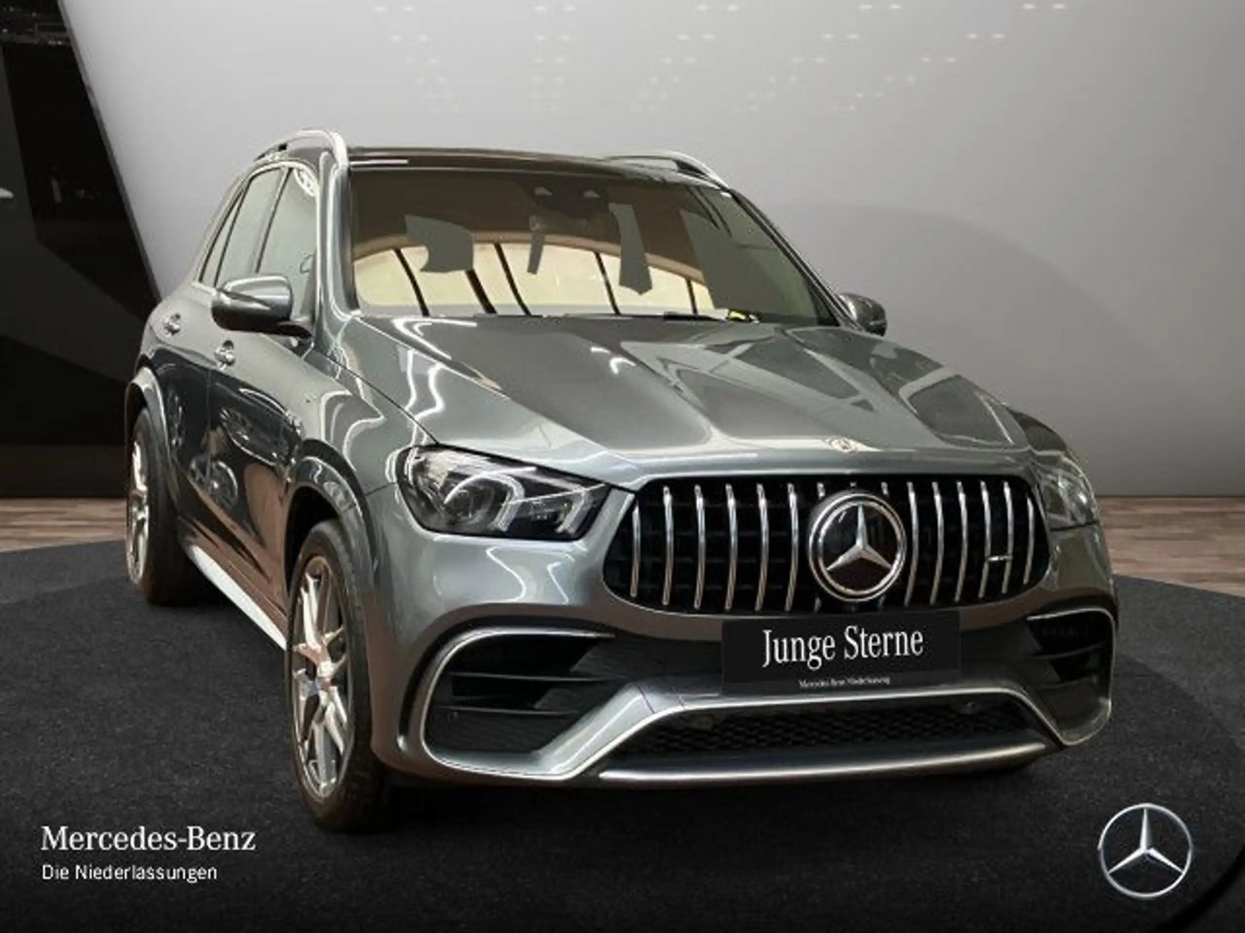 Mercedes-Benz - GLE 63 AMG