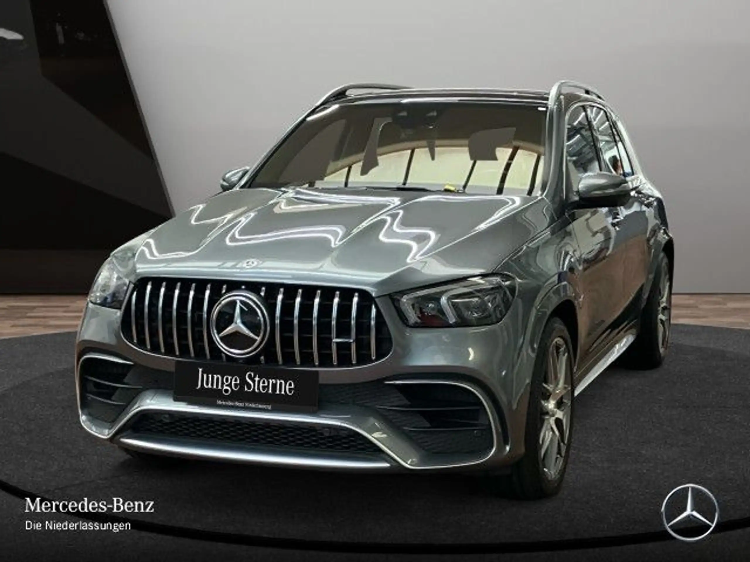 Mercedes-Benz - GLE 63 AMG