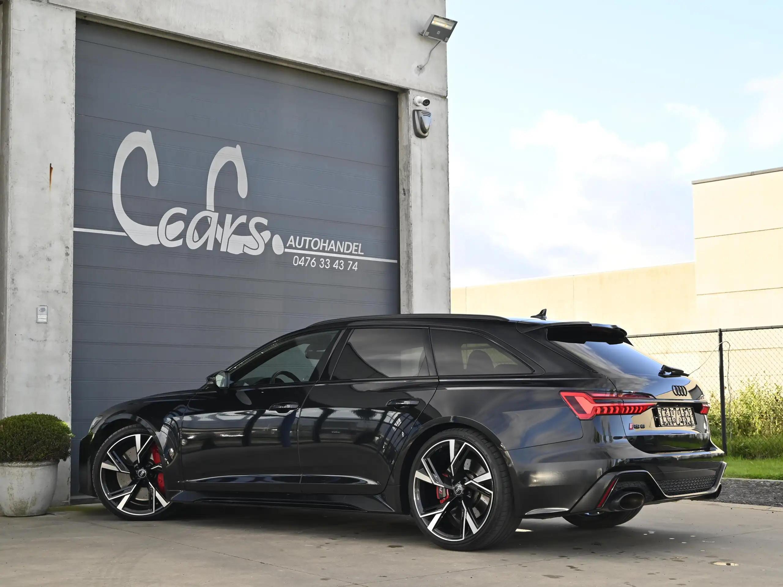 Audi - RS6