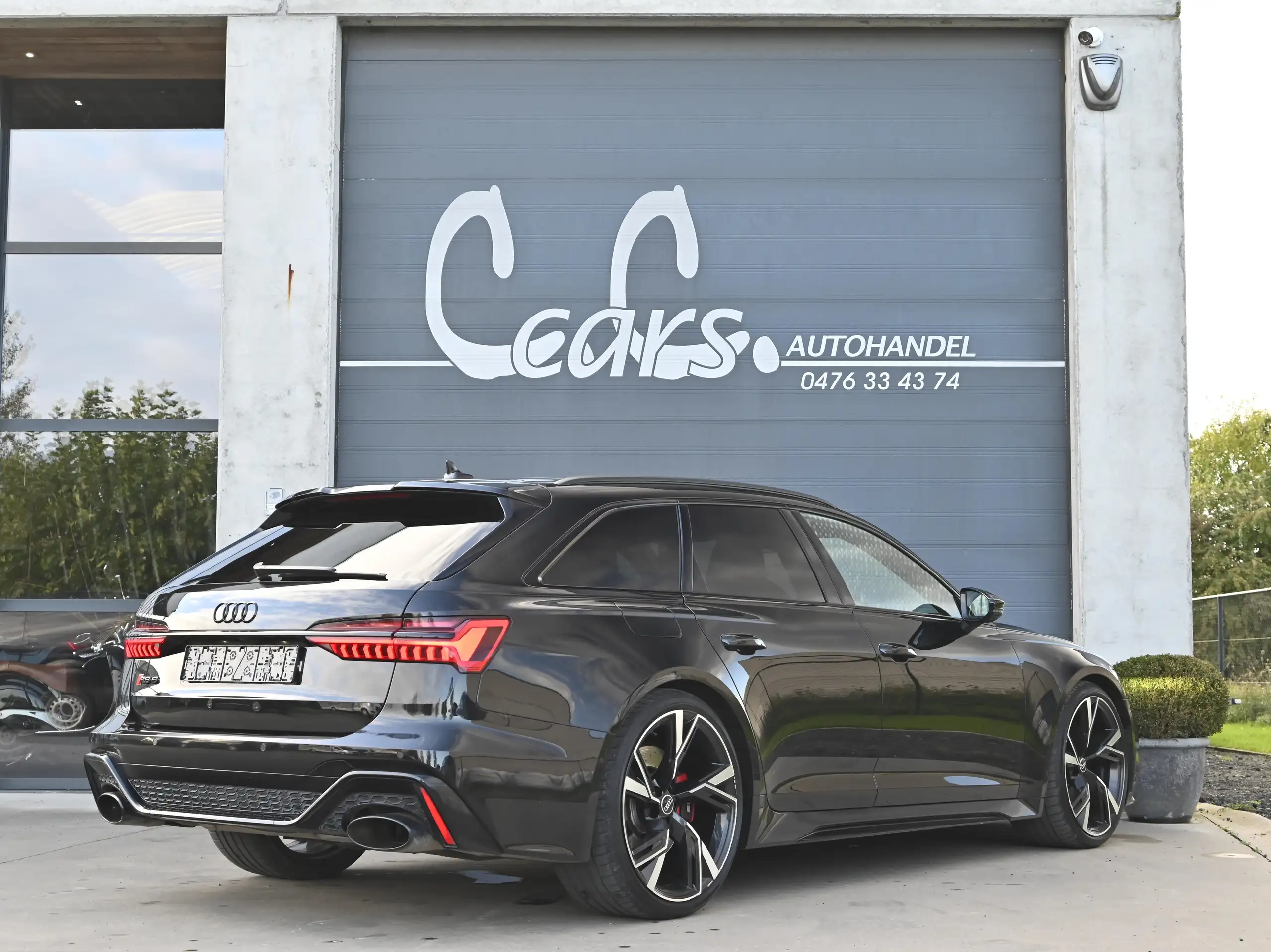 Audi - RS6