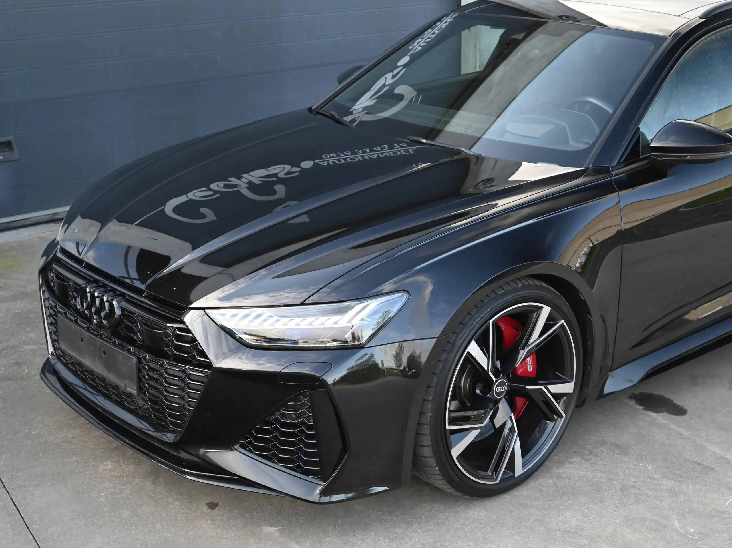 Audi - RS6