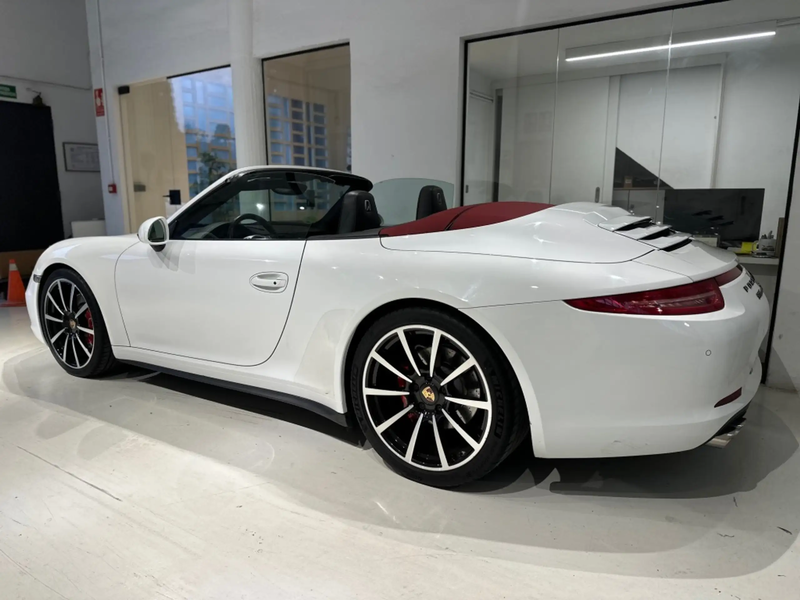 Porsche - 991