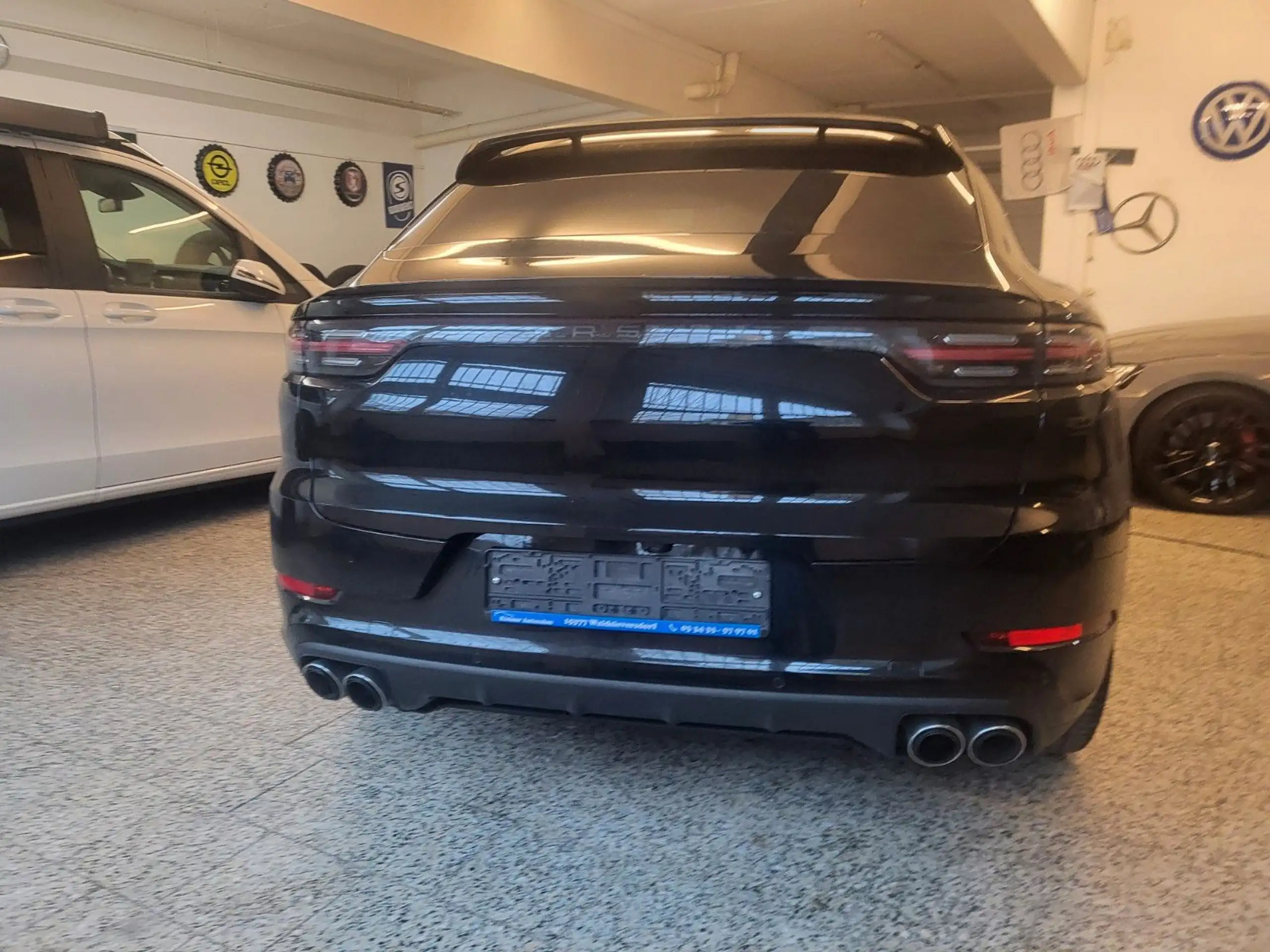 Porsche - Cayenne