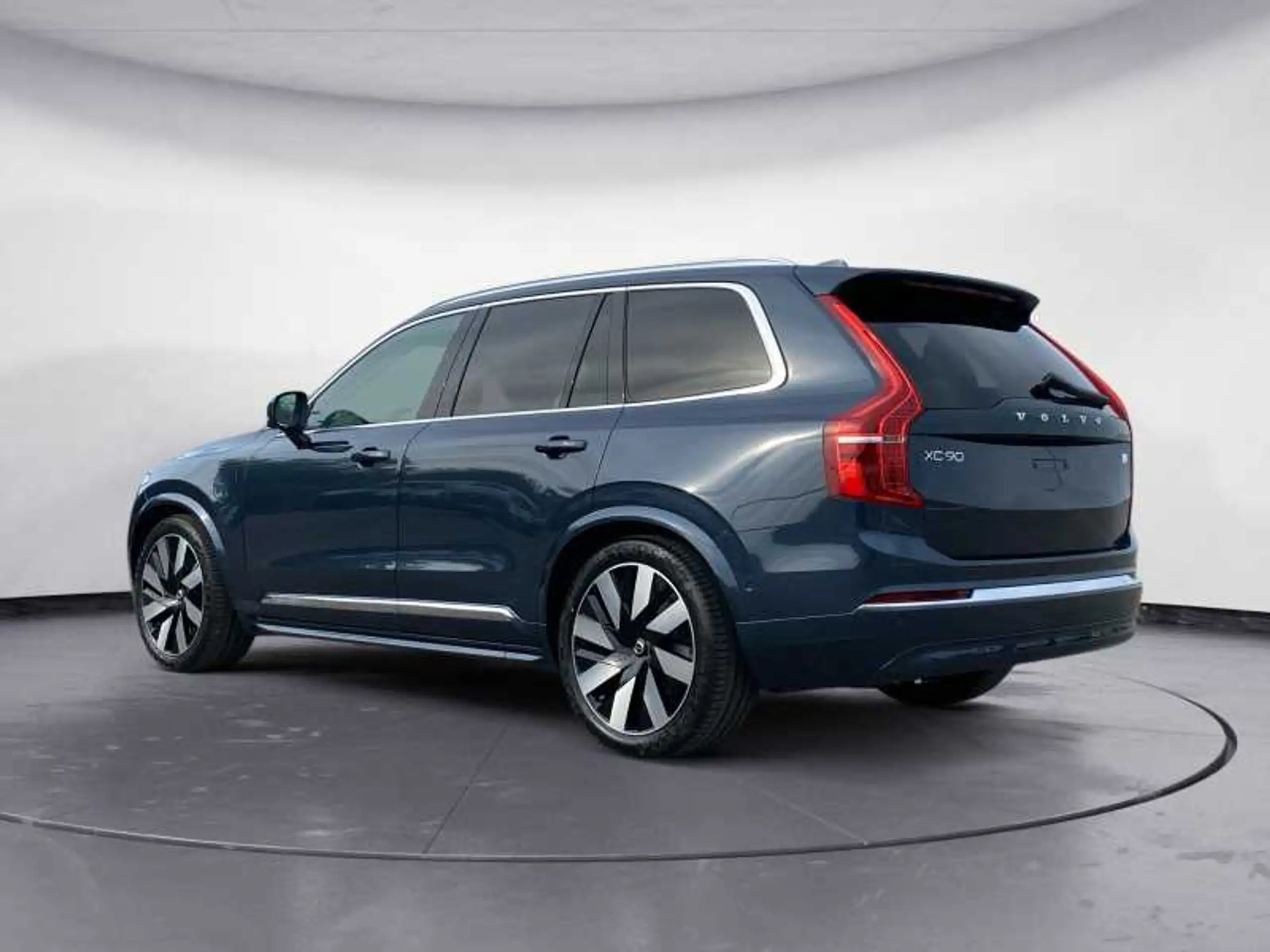 Volvo - XC90