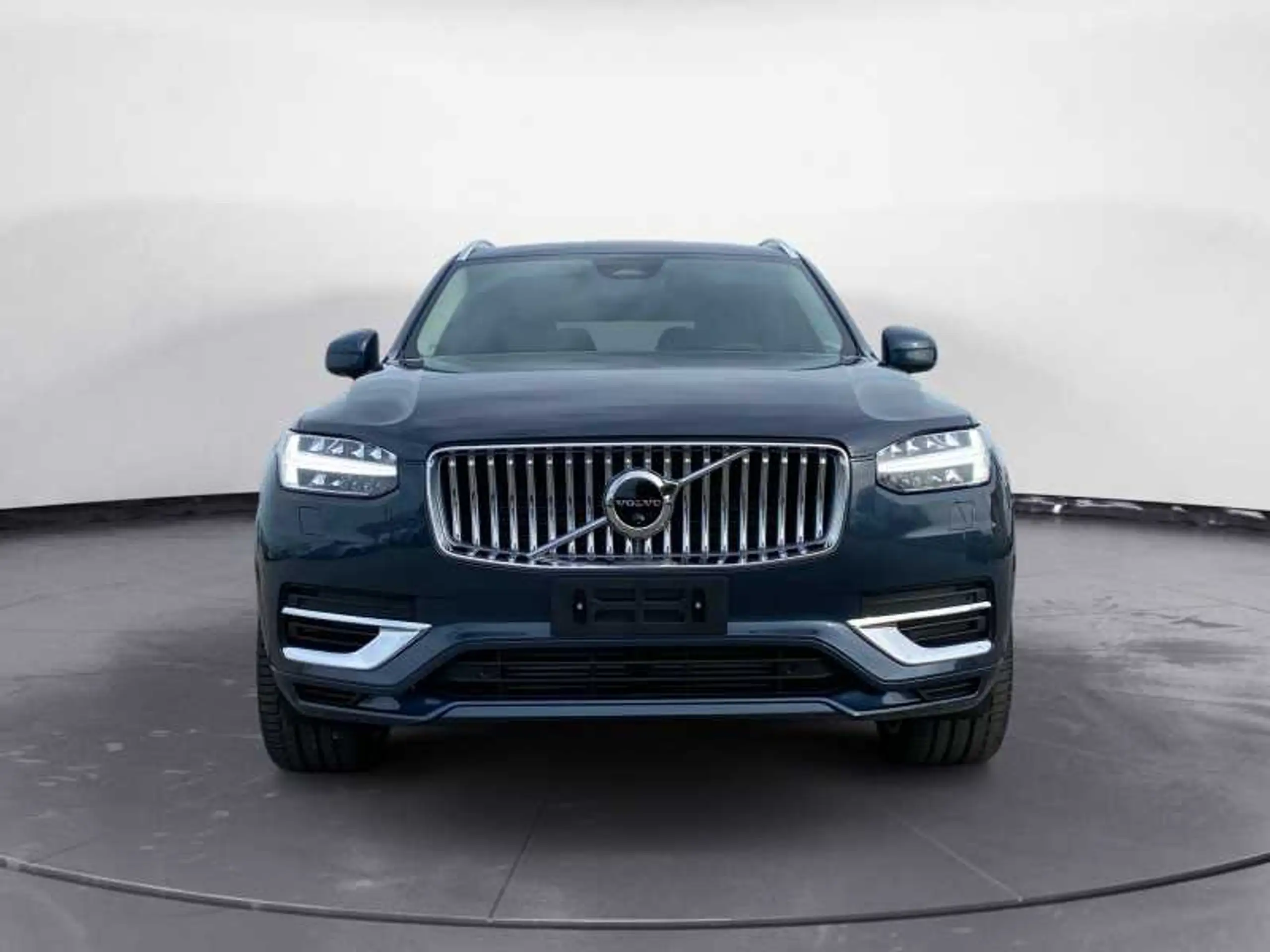 Volvo - XC90