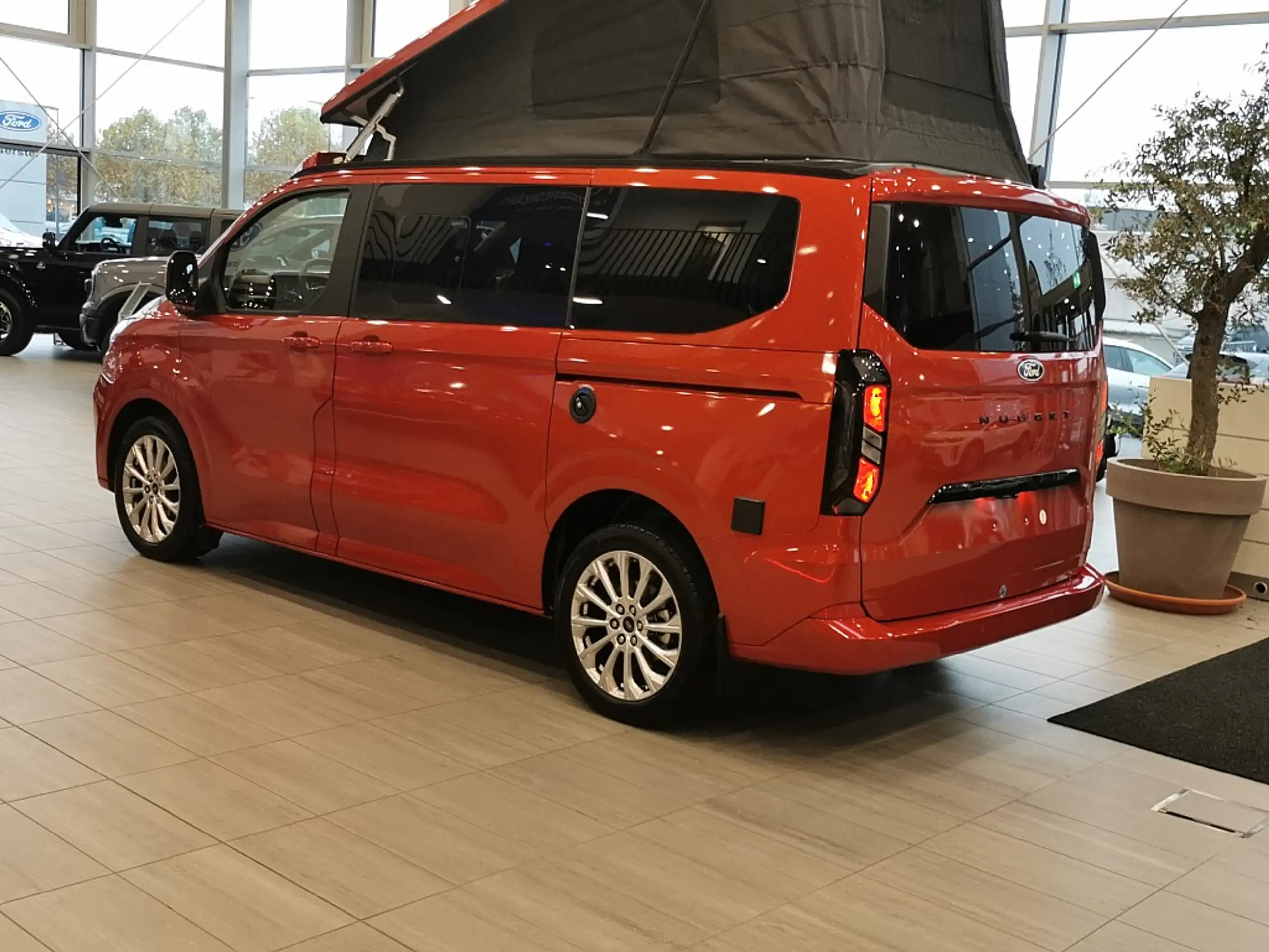 Ford - Tourneo Custom