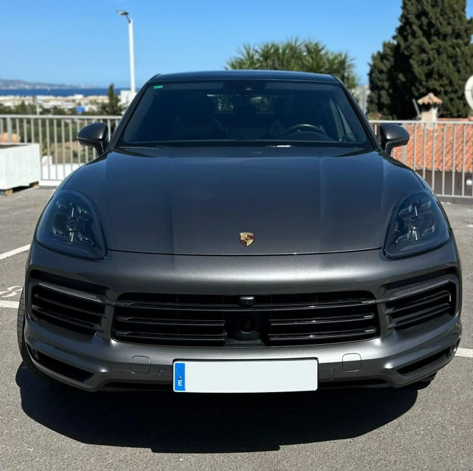 Porsche - Cayenne