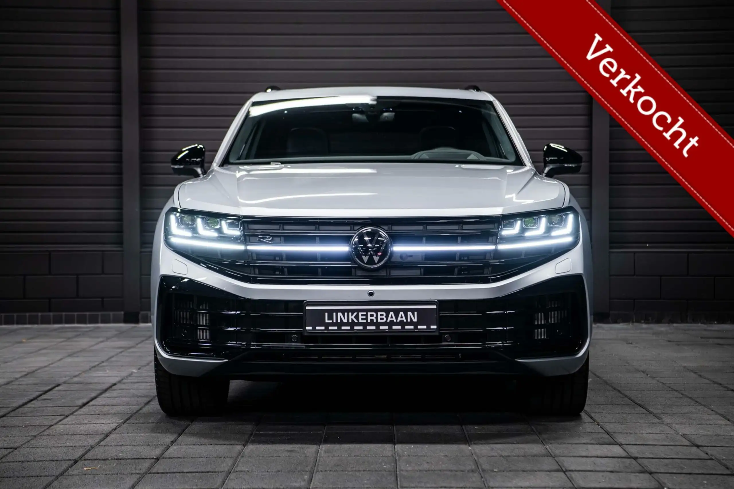 Volkswagen - Touareg