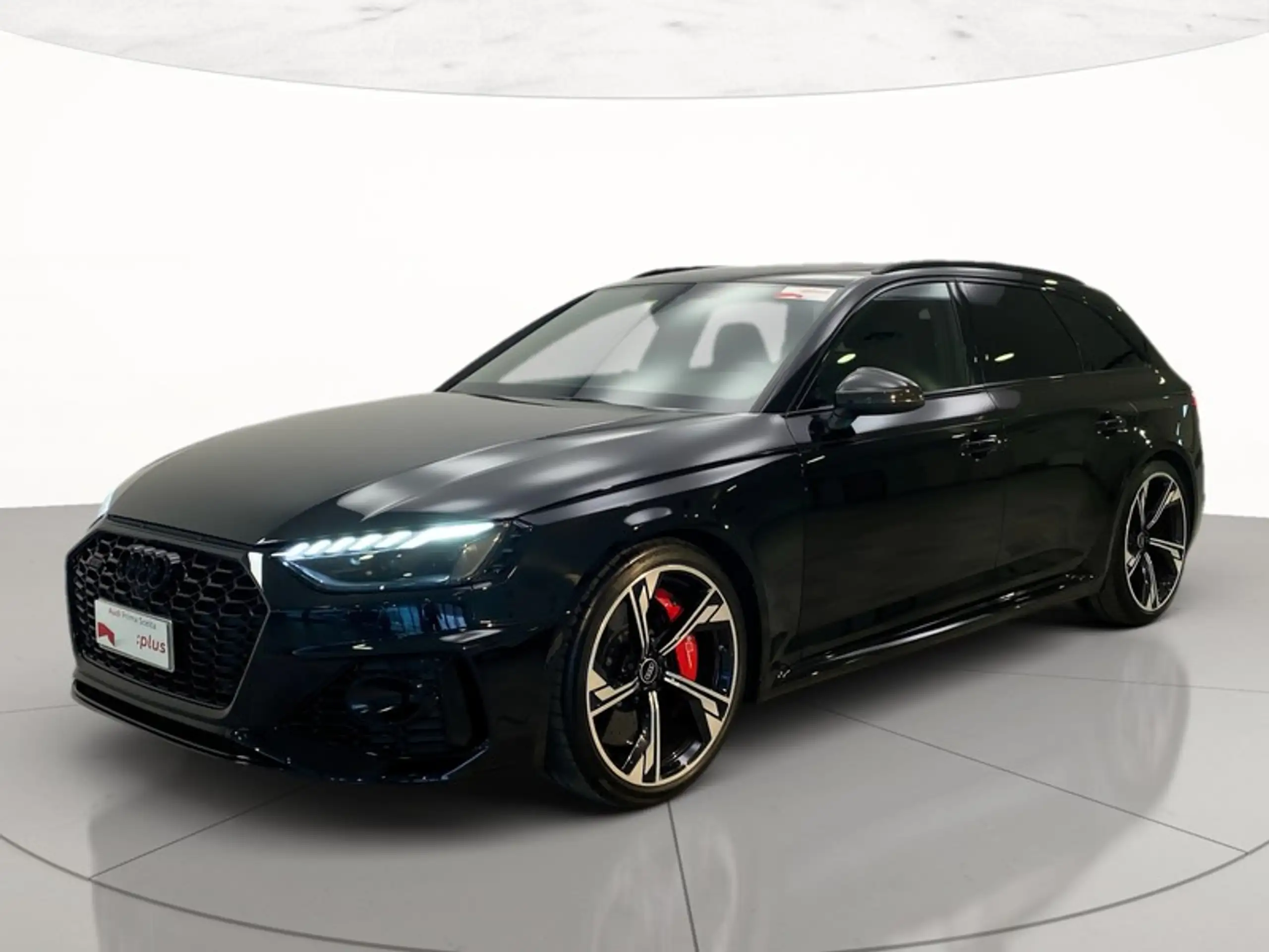 Audi - RS4