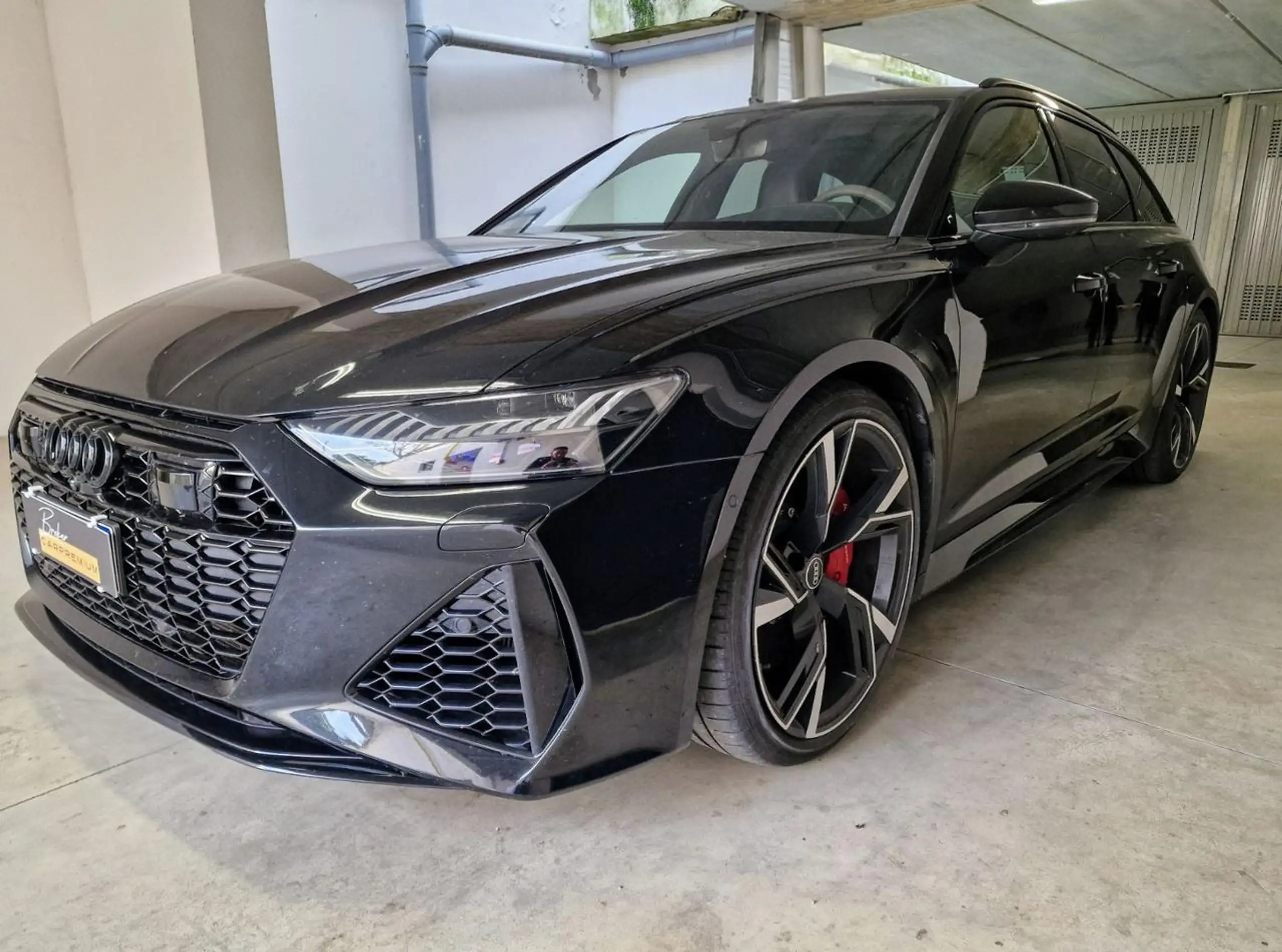 Audi - RS6