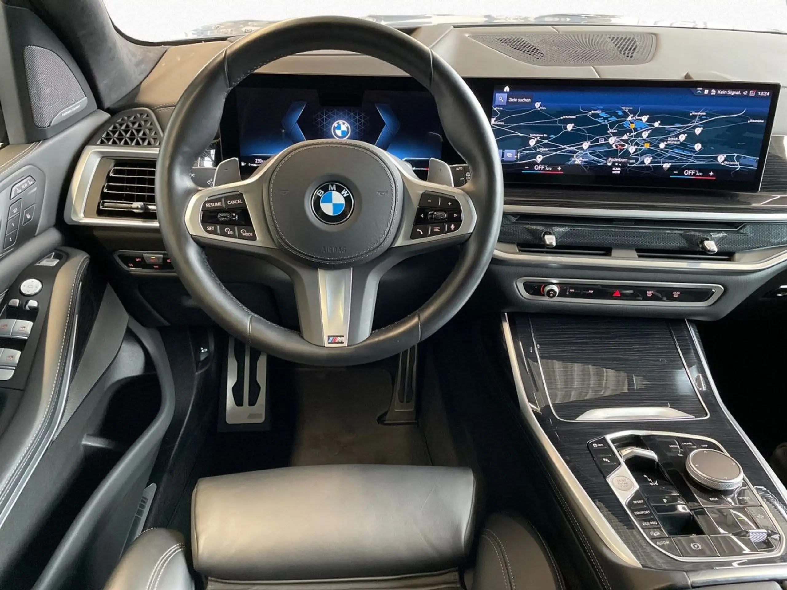 BMW - X7