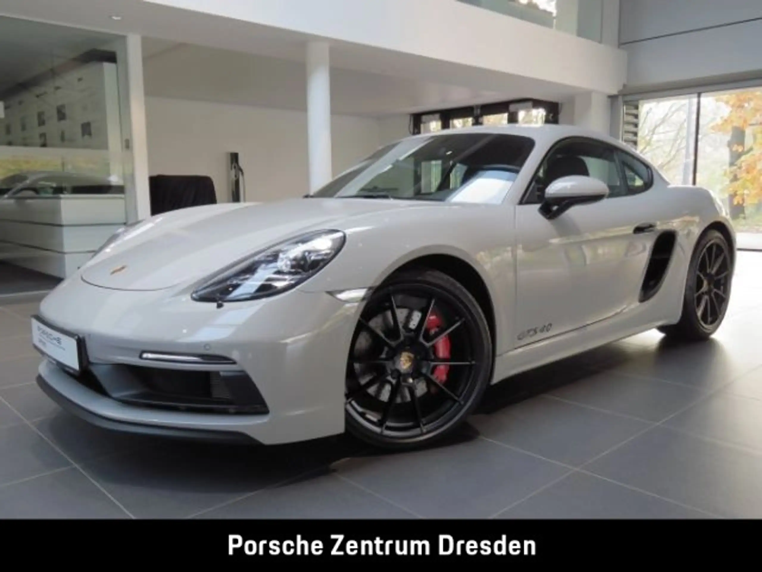 Porsche - Cayman