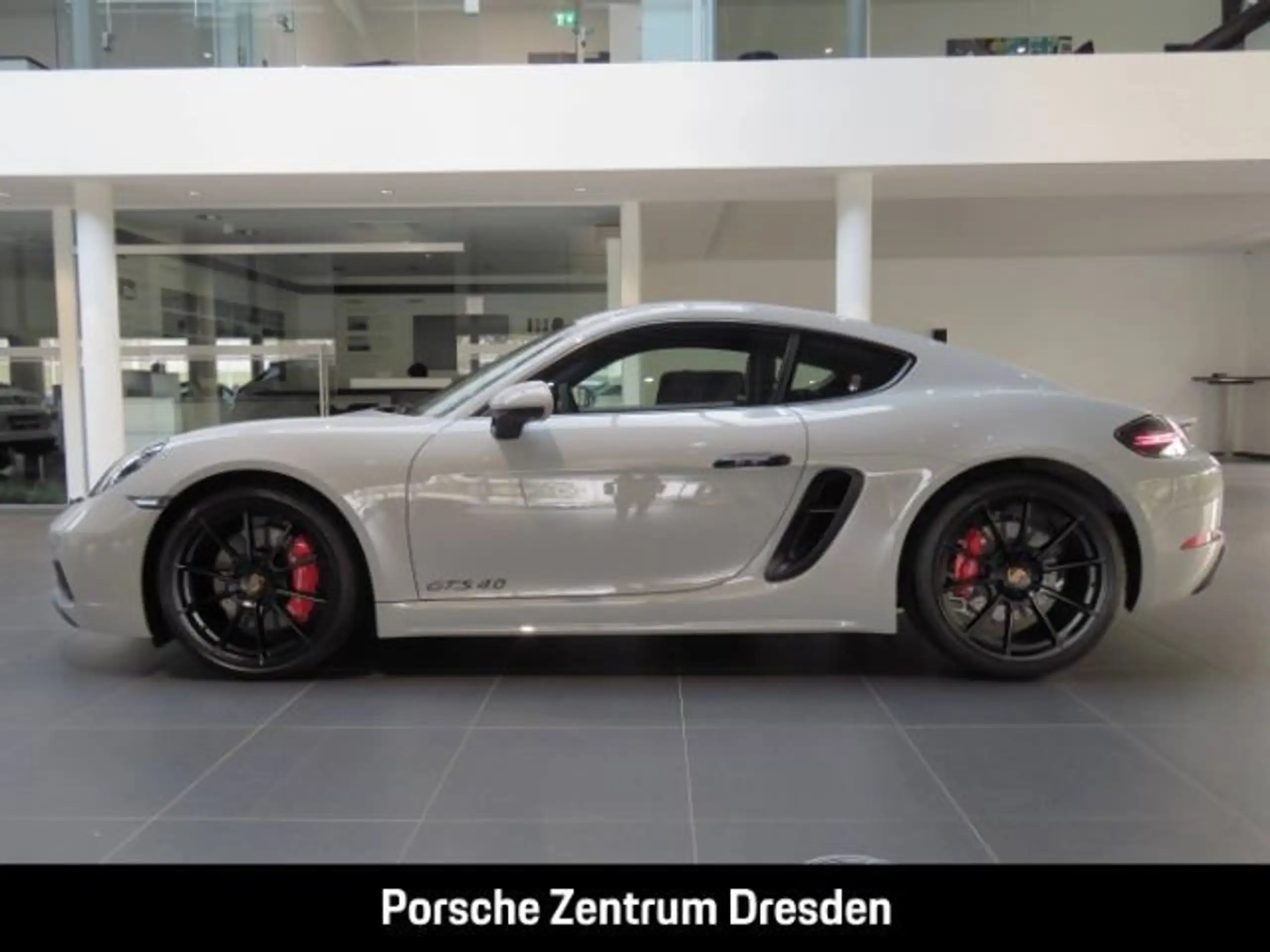 Porsche - Cayman