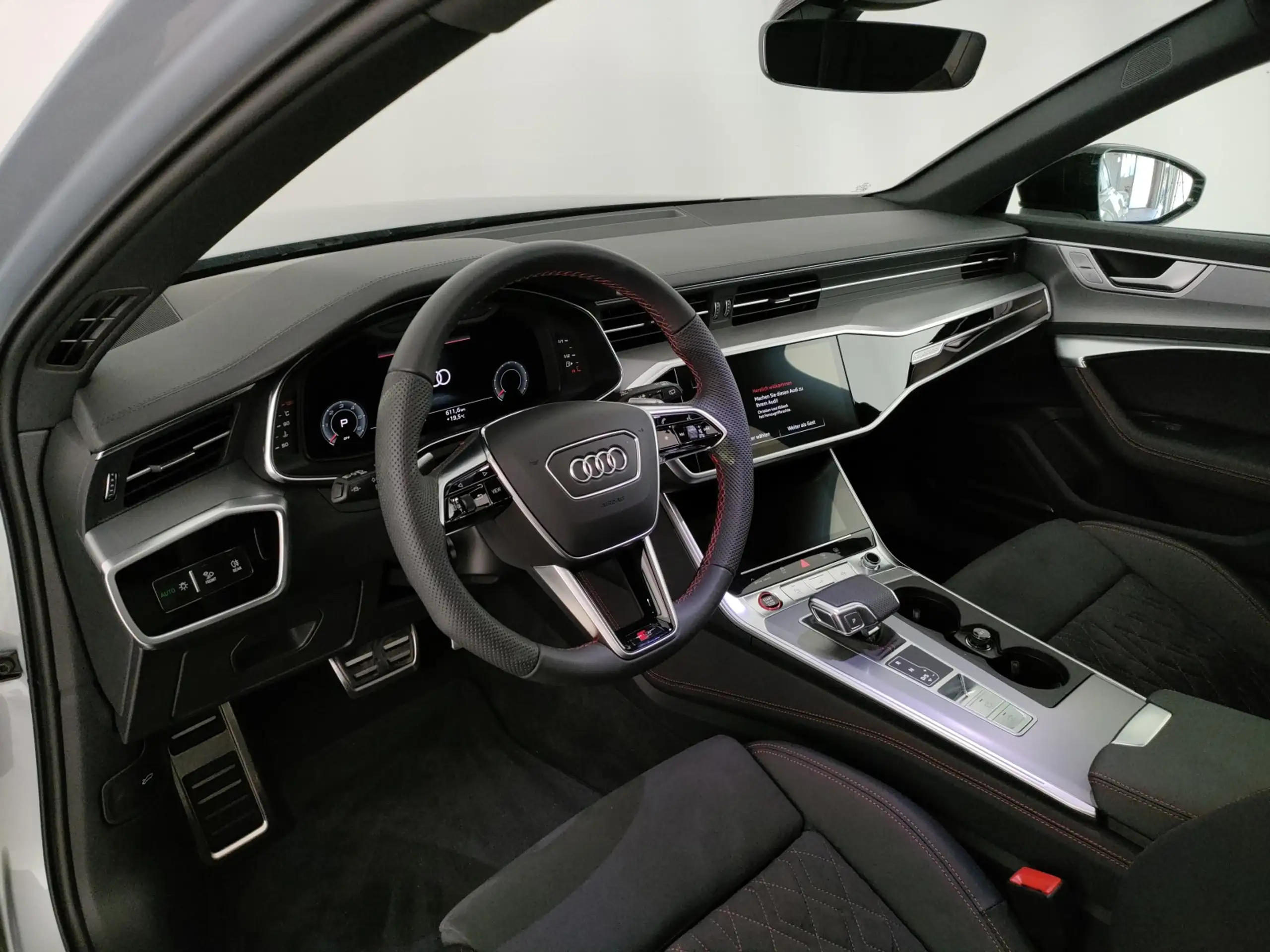 Audi - S6