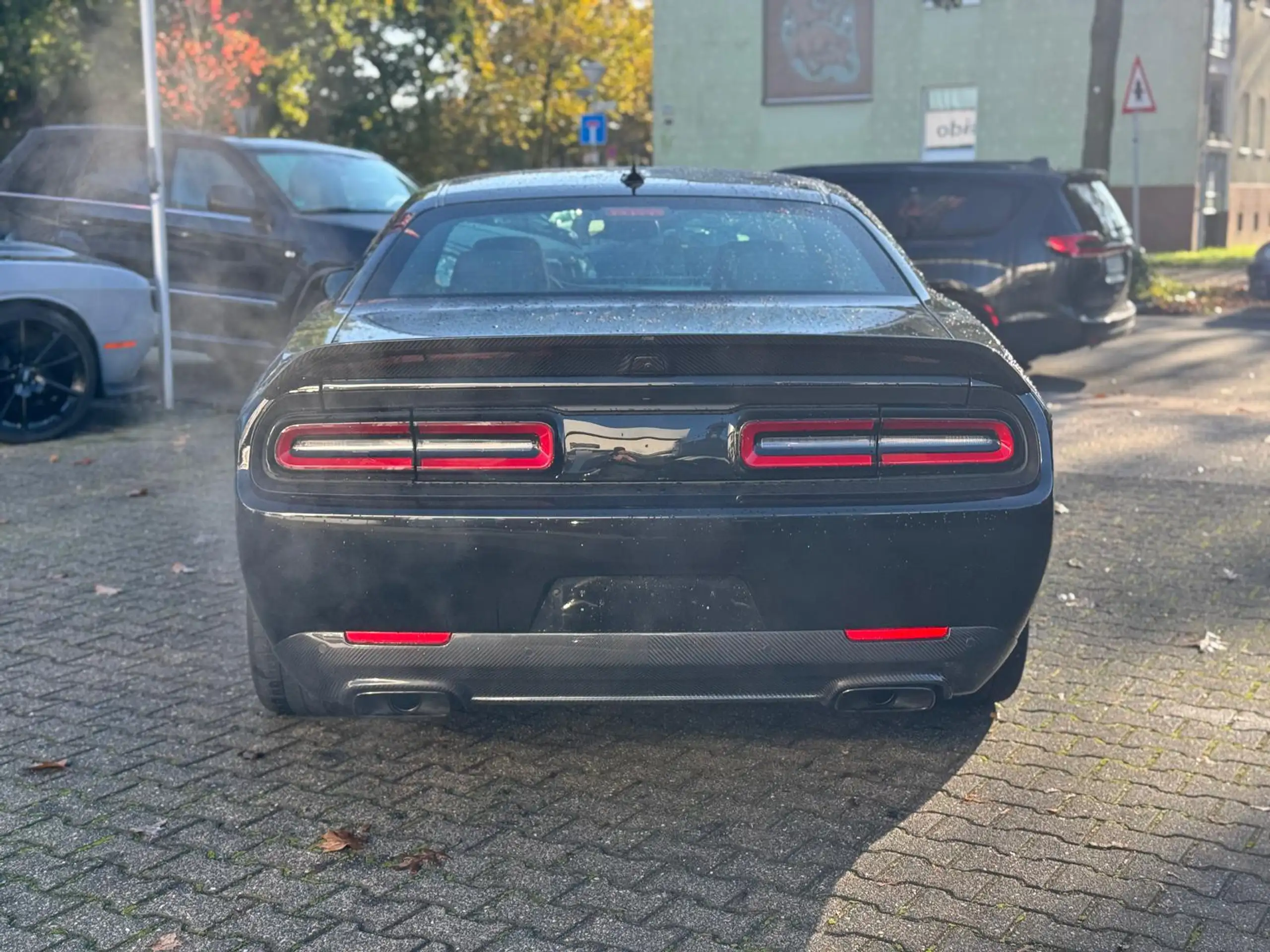 Dodge - Challenger