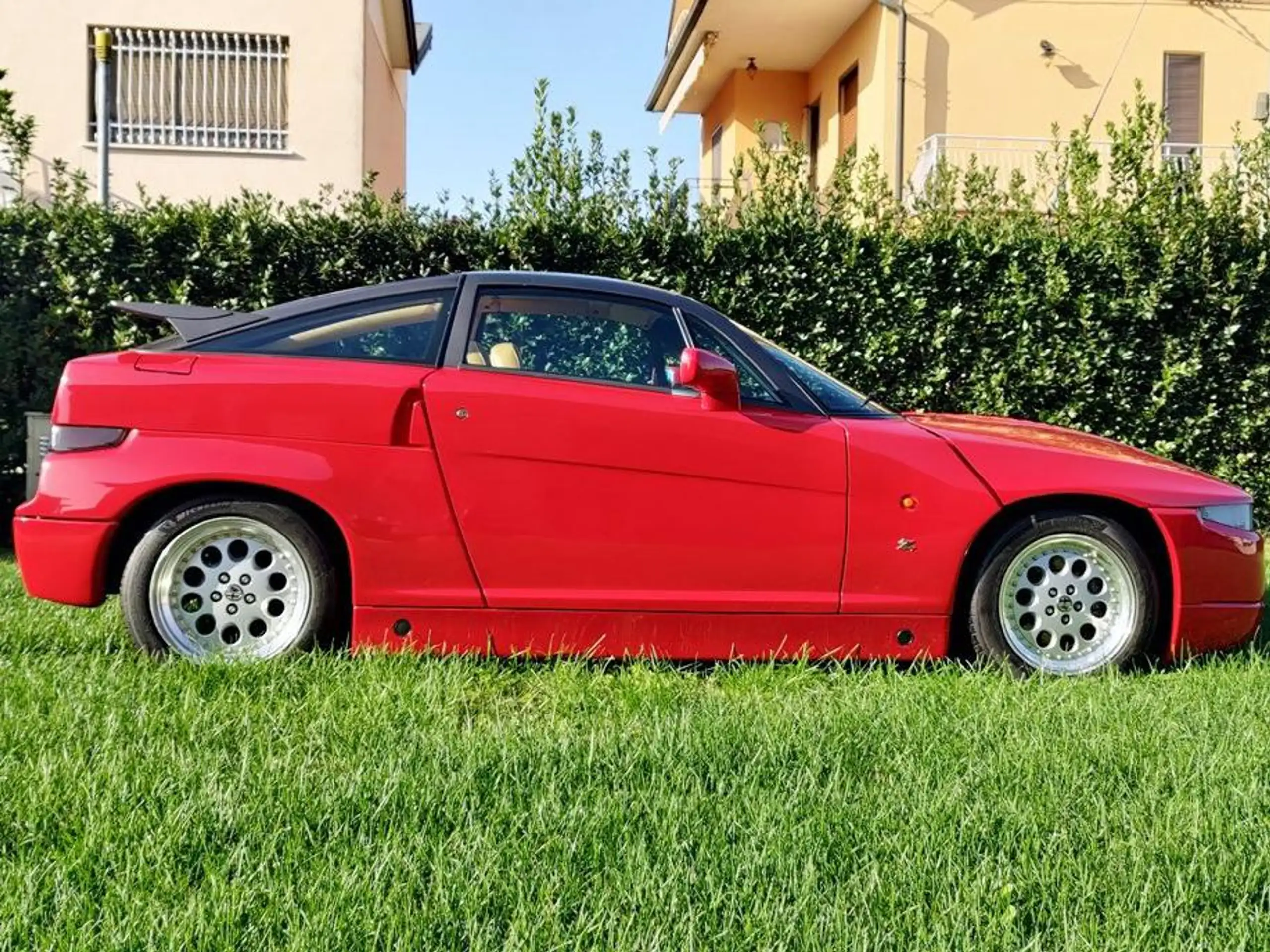 Alfa Romeo - SZ